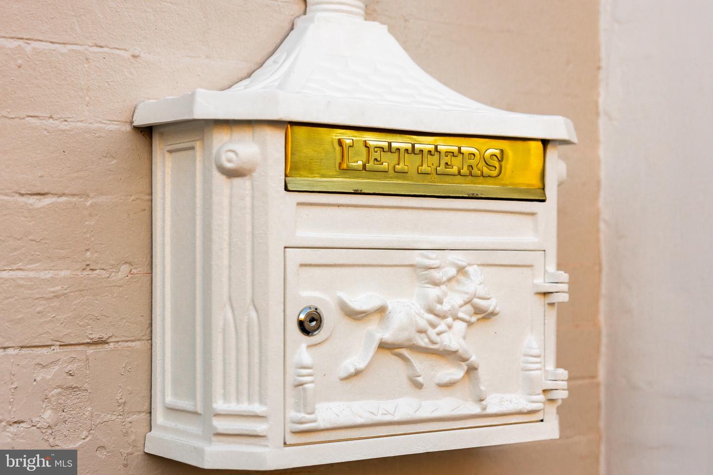 932 FRENCH ST NW, WASHINGTON, District Of Columbia 20001, 4 Bedrooms Bedrooms, ,3 BathroomsBathrooms,Residential,For sale,932 FRENCH ST NW,DCDC2234072 MLS # DCDC2234072