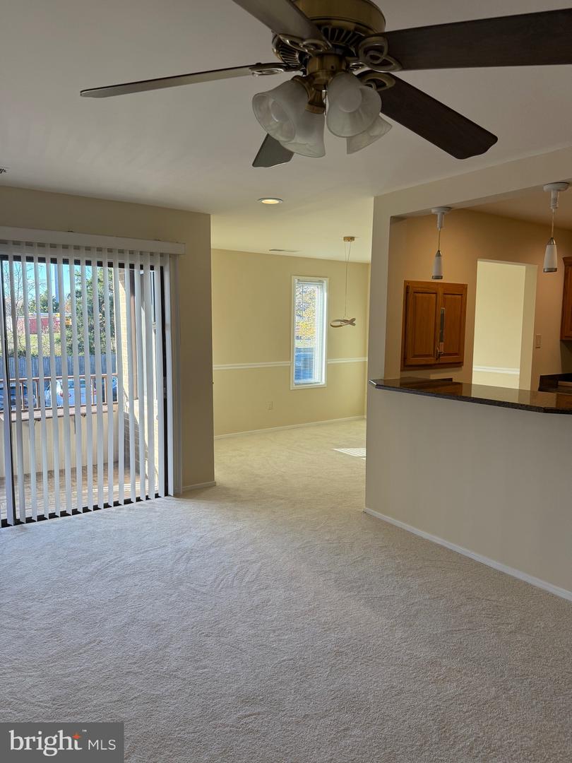 531 FLORIDA AVE #104, HERNDON, Virginia 20170, 2 Bedrooms Bedrooms, ,2 BathroomsBathrooms,Residential,For sale,531 FLORIDA AVE #104,VAFX2281718 MLS # VAFX2281718