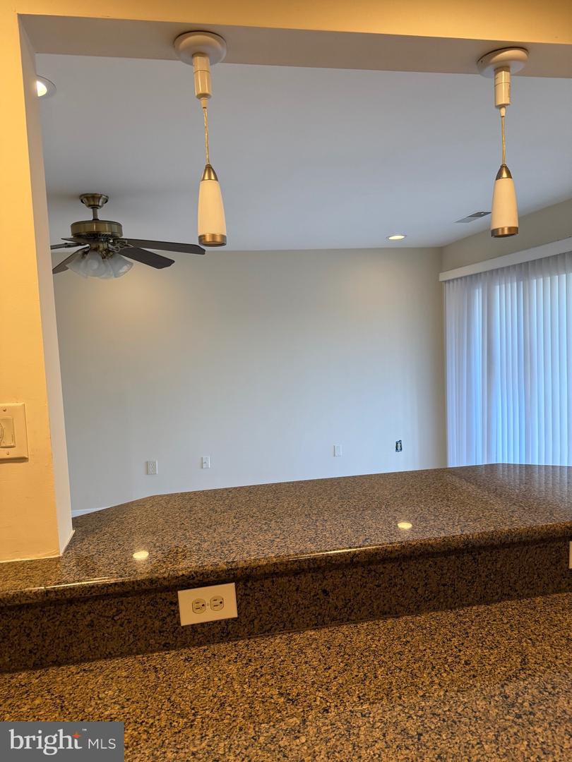 531 FLORIDA AVE #104, HERNDON, Virginia 20170, 2 Bedrooms Bedrooms, ,2 BathroomsBathrooms,Residential,For sale,531 FLORIDA AVE #104,VAFX2281718 MLS # VAFX2281718