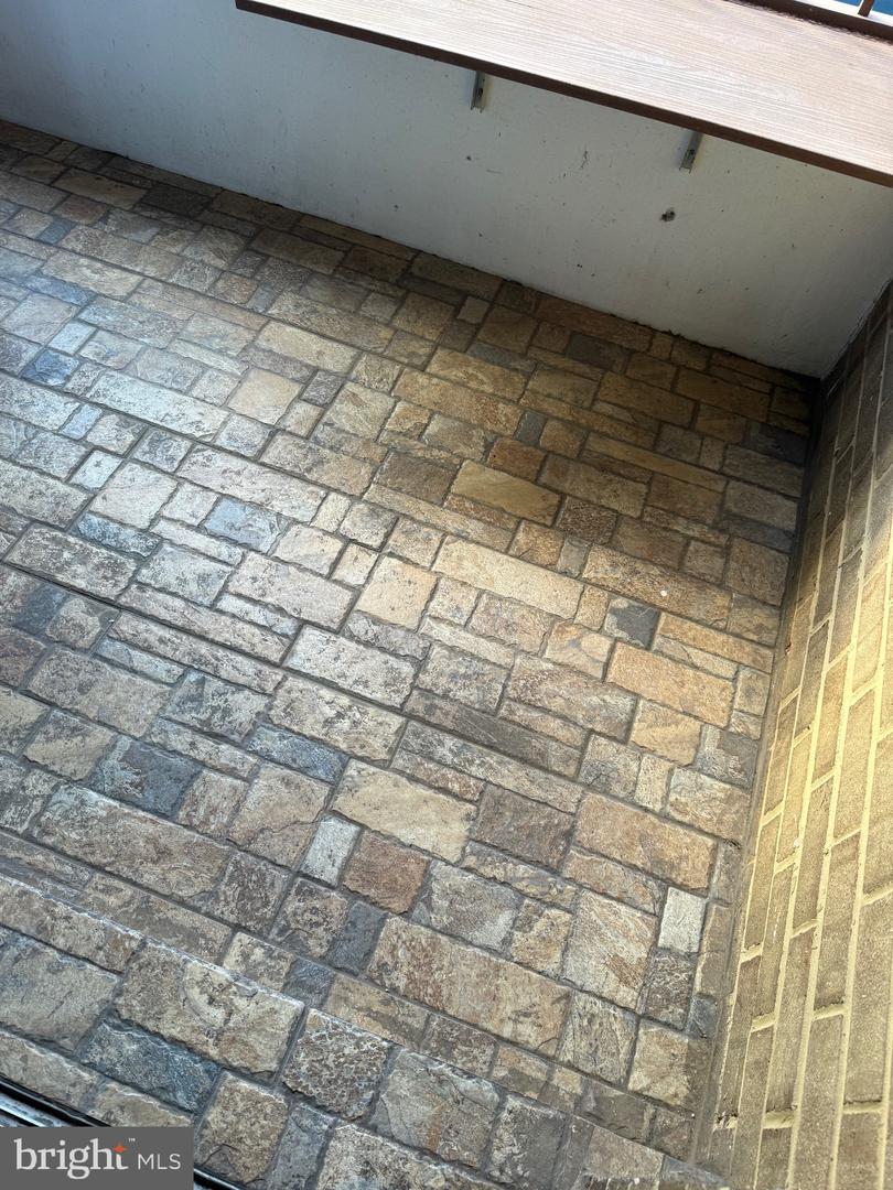 531 FLORIDA AVE #104, HERNDON, Virginia 20170, 2 Bedrooms Bedrooms, ,2 BathroomsBathrooms,Residential,For sale,531 FLORIDA AVE #104,VAFX2281718 MLS # VAFX2281718