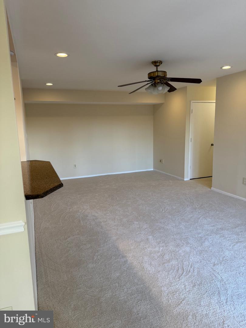 531 FLORIDA AVE #104, HERNDON, Virginia 20170, 2 Bedrooms Bedrooms, ,2 BathroomsBathrooms,Residential,For sale,531 FLORIDA AVE #104,VAFX2281718 MLS # VAFX2281718