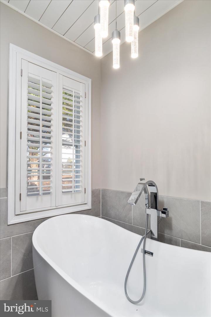 199 MEETING HOUSE DR, WINCHESTER, Virginia 22602, 5 Bedrooms Bedrooms, ,4 BathroomsBathrooms,Residential,For sale,199 MEETING HOUSE DR,VAFV2038354 MLS # VAFV2038354 199 MEETING HOUSE DR, WINCHESTER, Virginia 22602, 5 Bedrooms Bedrooms, ,4 BathroomsBathrooms,Residential,For sale,199 MEETING HOUSE DR,VAFV2038354 MLS # VAFV2038354