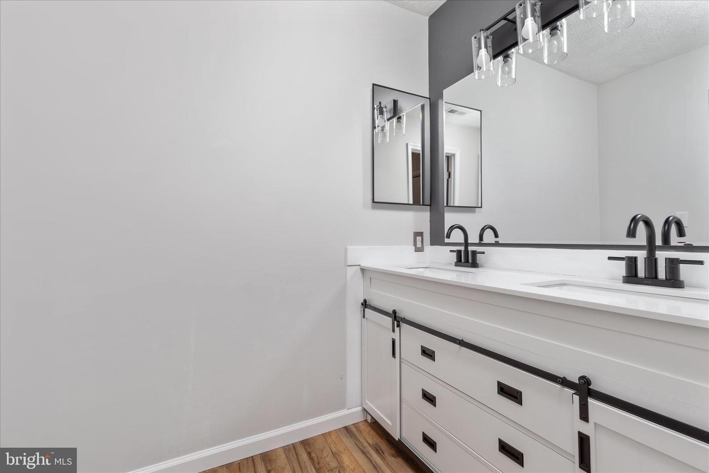 199 MEETING HOUSE DR, WINCHESTER, Virginia 22602, 5 Bedrooms Bedrooms, ,4 BathroomsBathrooms,Residential,For sale,199 MEETING HOUSE DR,VAFV2038354 MLS # VAFV2038354 199 MEETING HOUSE DR, WINCHESTER, Virginia 22602, 5 Bedrooms Bedrooms, ,4 BathroomsBathrooms,Residential,For sale,199 MEETING HOUSE DR,VAFV2038354 MLS # VAFV2038354