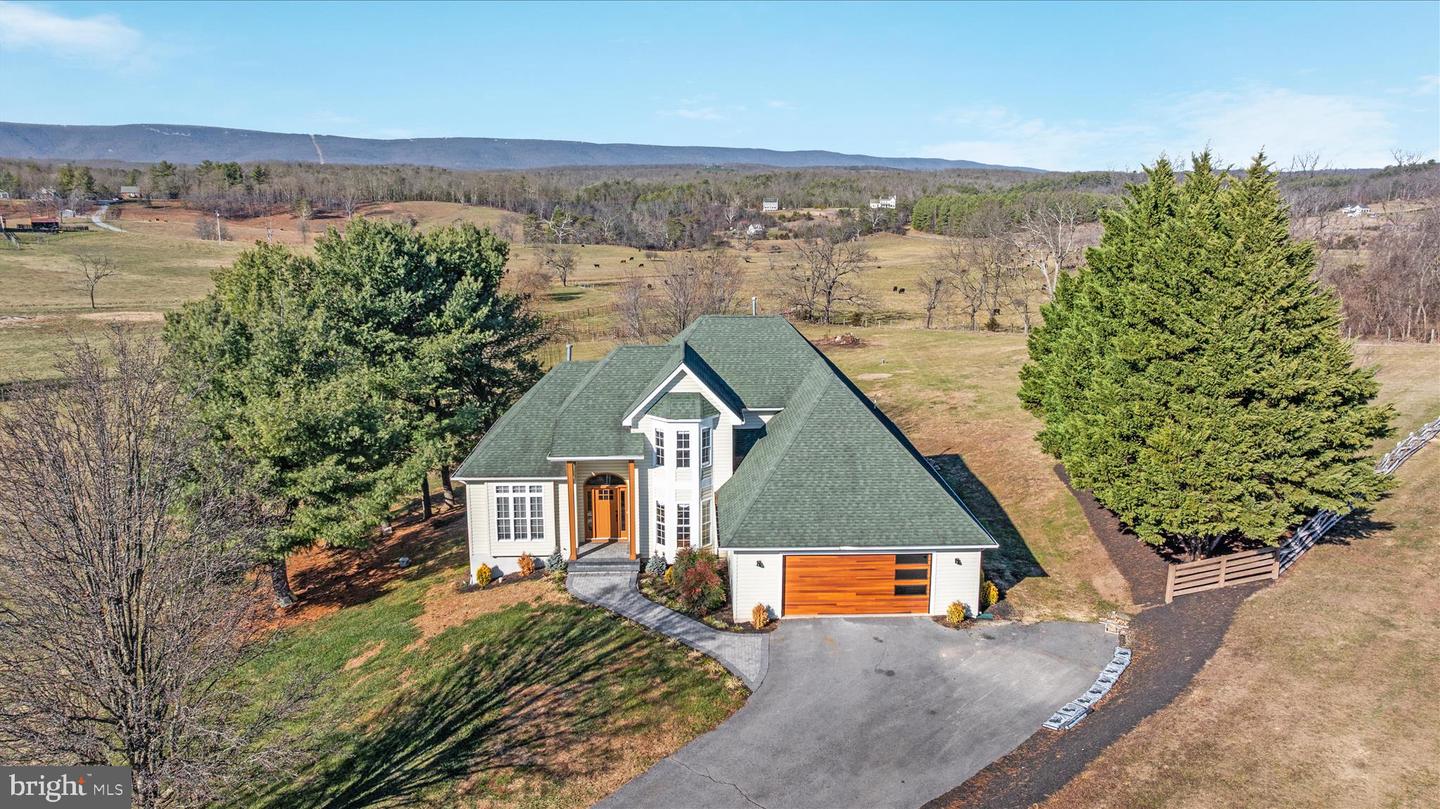 199 MEETING HOUSE DR, WINCHESTER, Virginia 22602, 5 Bedrooms Bedrooms, ,4 BathroomsBathrooms,Residential,For sale,199 MEETING HOUSE DR,VAFV2038354 MLS # VAFV2038354 199 MEETING HOUSE DR, WINCHESTER, Virginia 22602, 5 Bedrooms Bedrooms, ,4 BathroomsBathrooms,Residential,For sale,199 MEETING HOUSE DR,VAFV2038354 MLS # VAFV2038354