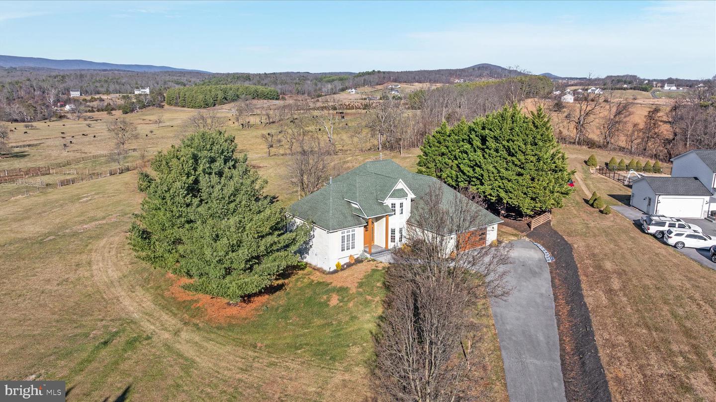 199 MEETING HOUSE DR, WINCHESTER, Virginia 22602, 5 Bedrooms Bedrooms, ,4 BathroomsBathrooms,Residential,For sale,199 MEETING HOUSE DR,VAFV2038354 MLS # VAFV2038354 199 MEETING HOUSE DR, WINCHESTER, Virginia 22602, 5 Bedrooms Bedrooms, ,4 BathroomsBathrooms,Residential,For sale,199 MEETING HOUSE DR,VAFV2038354 MLS # VAFV2038354