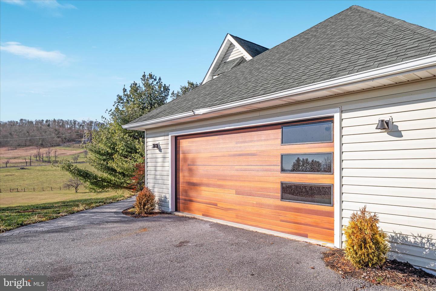 199 MEETING HOUSE DR, WINCHESTER, Virginia 22602, 5 Bedrooms Bedrooms, ,4 BathroomsBathrooms,Residential,For sale,199 MEETING HOUSE DR,VAFV2038354 MLS # VAFV2038354 199 MEETING HOUSE DR, WINCHESTER, Virginia 22602, 5 Bedrooms Bedrooms, ,4 BathroomsBathrooms,Residential,For sale,199 MEETING HOUSE DR,VAFV2038354 MLS # VAFV2038354