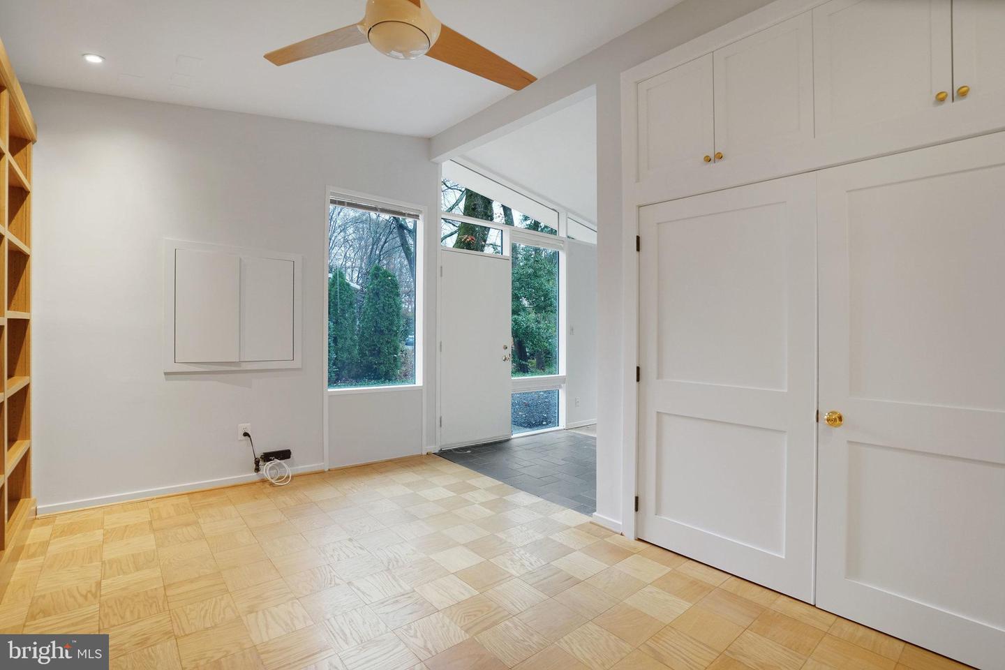 2406 BRENTWOOD PL, ALEXANDRIA, Virginia 22306, 3 Bedrooms Bedrooms, ,2 BathroomsBathrooms,Residential,For sale,2406 BRENTWOOD PL,VAFX2281820 MLS # VAFX2281820 2406 BRENTWOOD PL, ALEXANDRIA, Virginia 22306, 3 Bedrooms Bedrooms, ,2 BathroomsBathrooms,Residential,For sale,2406 BRENTWOOD PL,VAFX2281820 MLS # VAFX2281820