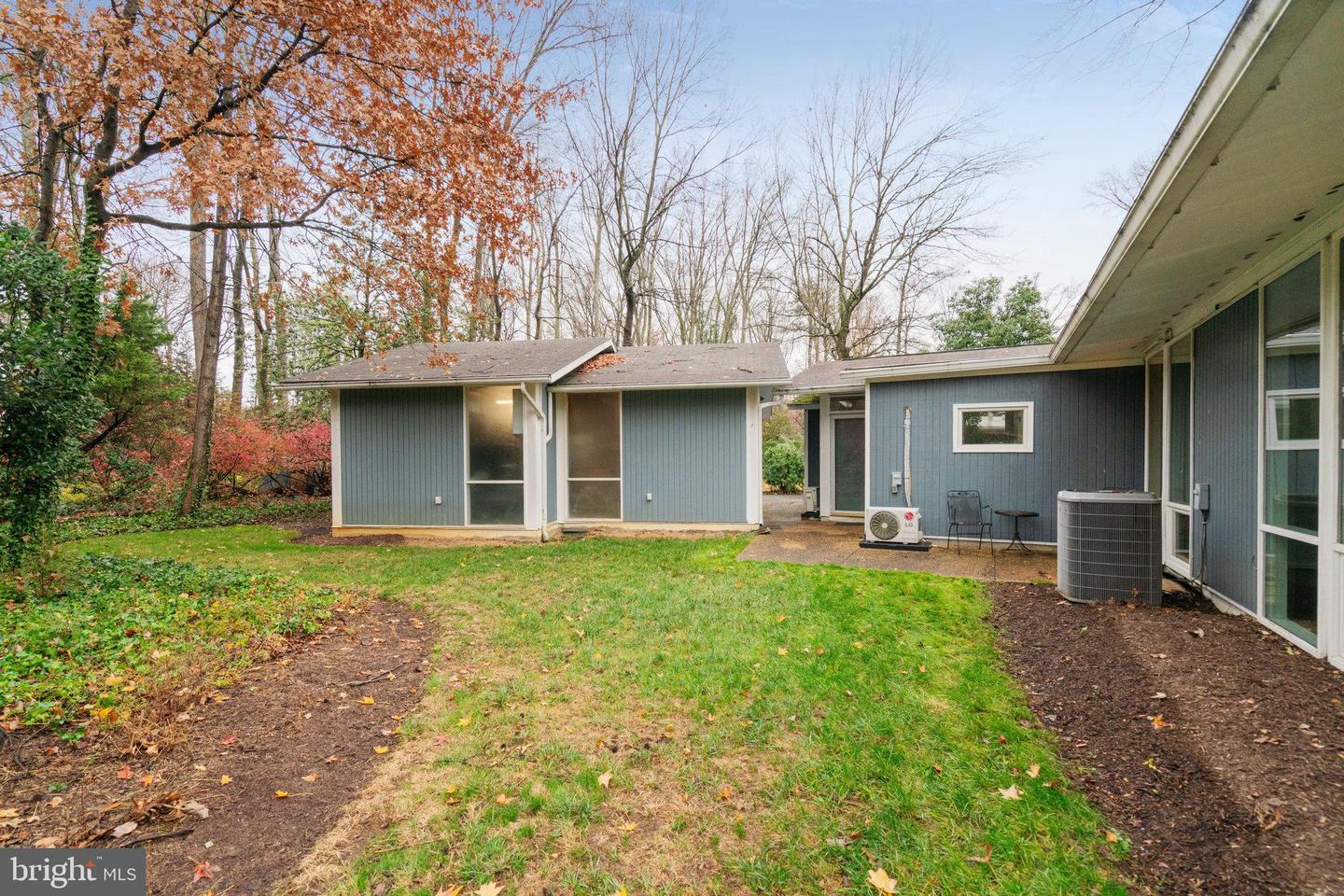 2406 BRENTWOOD PL, ALEXANDRIA, Virginia 22306, 3 Bedrooms Bedrooms, ,2 BathroomsBathrooms,Residential,For sale,2406 BRENTWOOD PL,VAFX2281820 MLS # VAFX2281820 2406 BRENTWOOD PL, ALEXANDRIA, Virginia 22306, 3 Bedrooms Bedrooms, ,2 BathroomsBathrooms,Residential,For sale,2406 BRENTWOOD PL,VAFX2281820 MLS # VAFX2281820