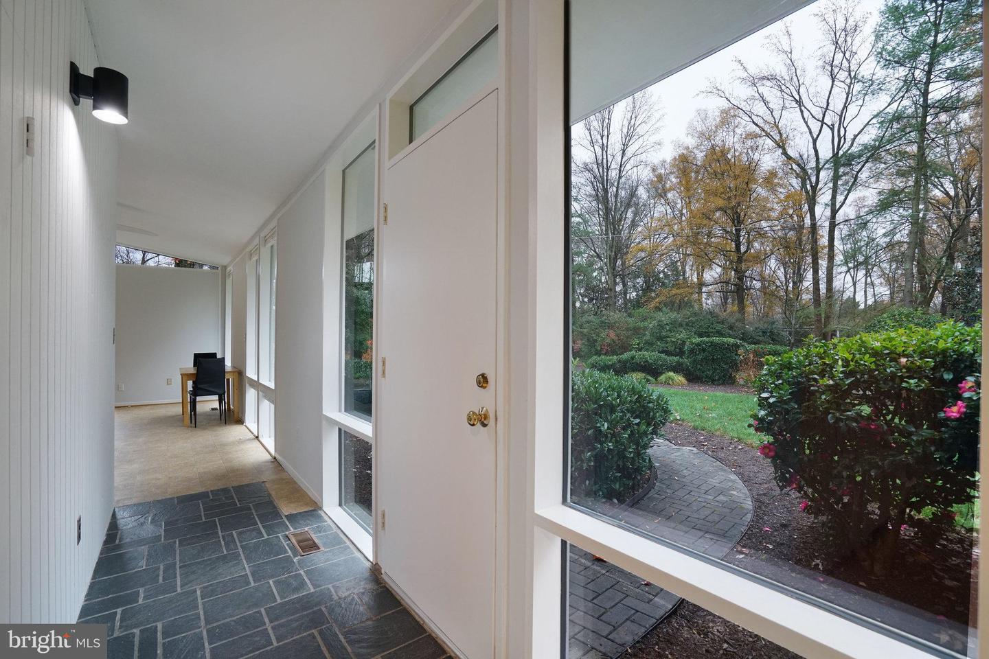 2406 BRENTWOOD PL, ALEXANDRIA, Virginia 22306, 3 Bedrooms Bedrooms, ,2 BathroomsBathrooms,Residential,For sale,2406 BRENTWOOD PL,VAFX2281820 MLS # VAFX2281820 2406 BRENTWOOD PL, ALEXANDRIA, Virginia 22306, 3 Bedrooms Bedrooms, ,2 BathroomsBathrooms,Residential,For sale,2406 BRENTWOOD PL,VAFX2281820 MLS # VAFX2281820