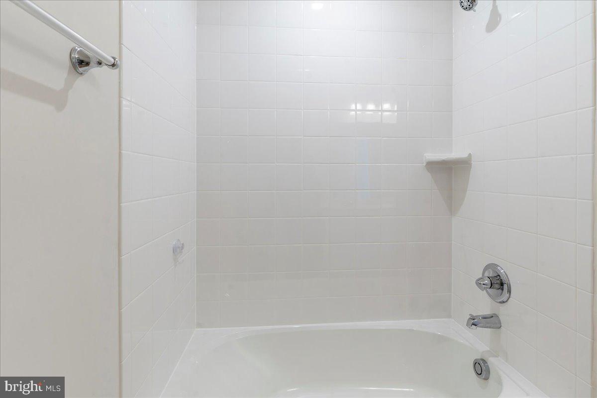 407 MEADOWS DRIVE, ORANGE, Virginia 22960, 4 Bedrooms Bedrooms, ,3 BathroomsBathrooms,Residential,For sale,407 MEADOWS DRIVE,VAOR2012920 MLS # VAOR2012920 407 MEADOWS DRIVE, ORANGE, Virginia 22960, 4 Bedrooms Bedrooms, ,3 BathroomsBathrooms,Residential,For sale,407 MEADOWS DRIVE,VAOR2012920 MLS # VAOR2012920