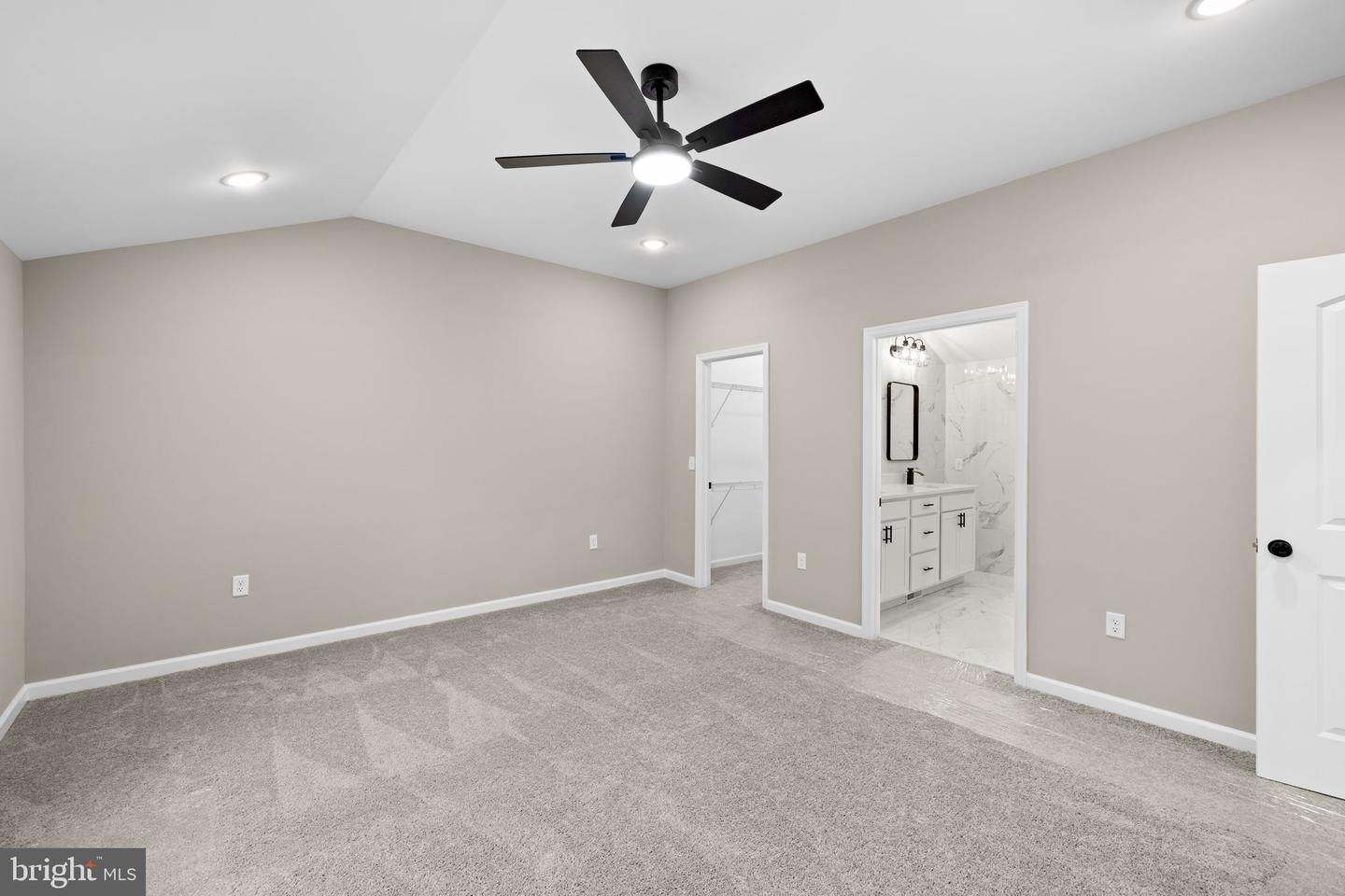 8611 ENGLEMAN LN, SPOTSYLVANIA, Virginia 22551, 3 Bedrooms Bedrooms, ,2 BathroomsBathrooms,Residential,For sale,8611 ENGLEMAN LN,VASP2038026 MLS # VASP2038026