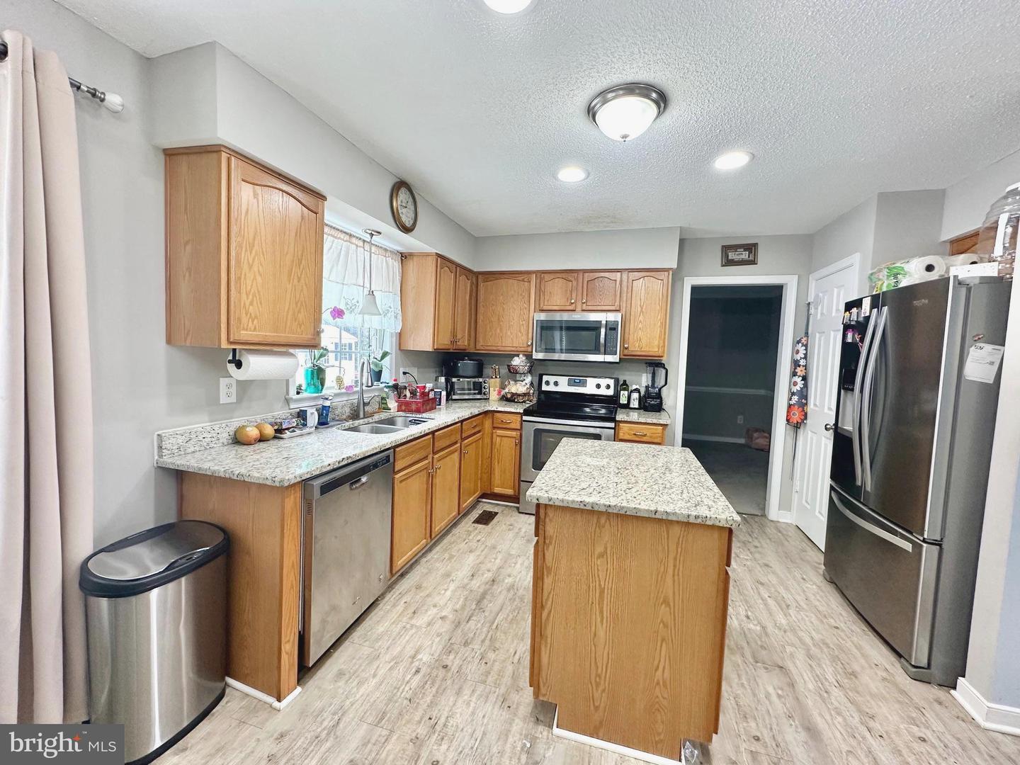 4343 STATELY OAK RD, NORTH CHESTERFIELD, Virginia 23224, 4 Bedrooms Bedrooms, ,2 BathroomsBathrooms,Residential,For sale,4343 STATELY OAK RD,VACF2001338 MLS # VACF2001338