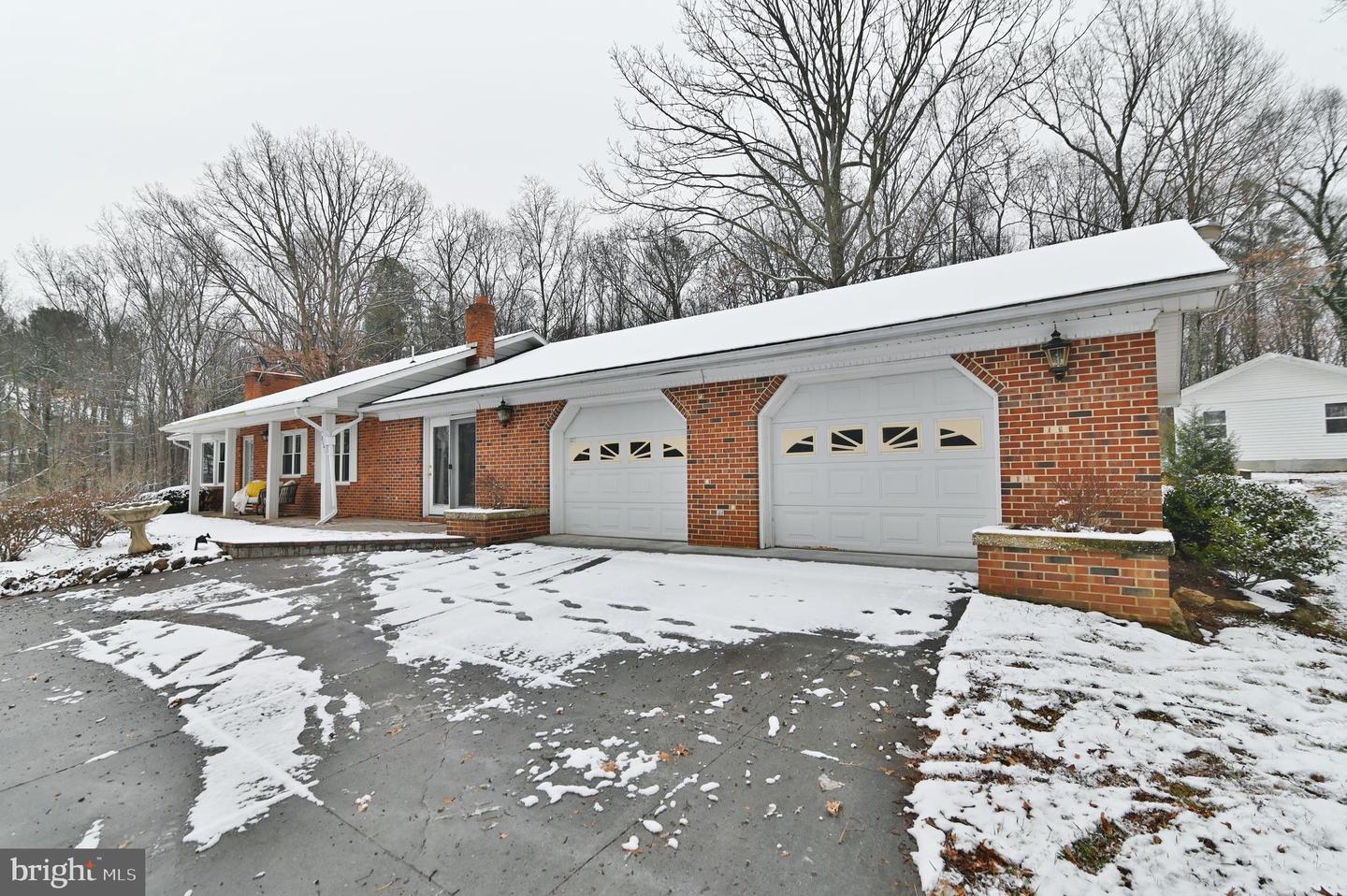 2148 ALONZAVILLE RD, WOODSTOCK, Virginia 22664, 4 Bedrooms Bedrooms, ,2 BathroomsBathrooms,Residential,For sale,2148 ALONZAVILLE RD,VASH2013164 MLS # VASH2013164 2148 ALONZAVILLE RD, WOODSTOCK, Virginia 22664, 4 Bedrooms Bedrooms, ,2 BathroomsBathrooms,Residential,For sale,2148 ALONZAVILLE RD,VASH2013164 MLS # VASH2013164