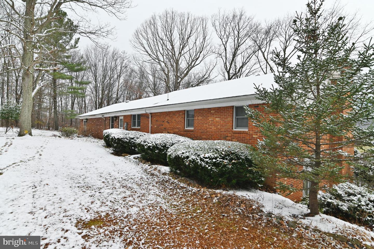 2148 ALONZAVILLE RD, WOODSTOCK, Virginia 22664, 4 Bedrooms Bedrooms, ,2 BathroomsBathrooms,Residential,For sale,2148 ALONZAVILLE RD,VASH2013164 MLS # VASH2013164 2148 ALONZAVILLE RD, WOODSTOCK, Virginia 22664, 4 Bedrooms Bedrooms, ,2 BathroomsBathrooms,Residential,For sale,2148 ALONZAVILLE RD,VASH2013164 MLS # VASH2013164