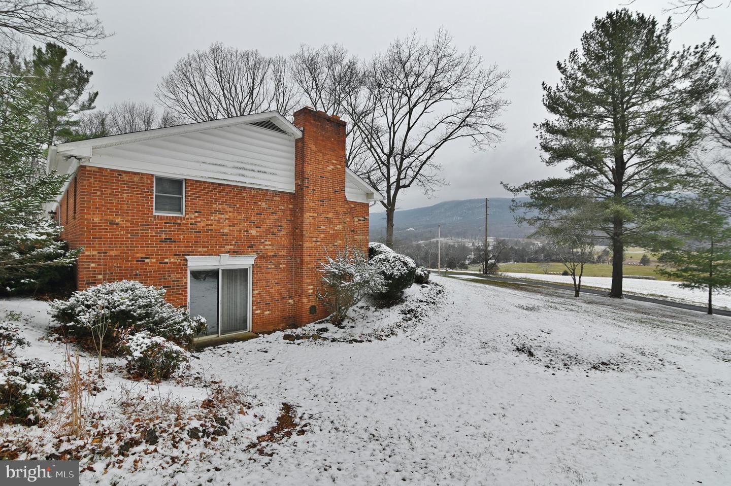 2148 ALONZAVILLE RD, WOODSTOCK, Virginia 22664, 4 Bedrooms Bedrooms, ,2 BathroomsBathrooms,Residential,For sale,2148 ALONZAVILLE RD,VASH2013164 MLS # VASH2013164 2148 ALONZAVILLE RD, WOODSTOCK, Virginia 22664, 4 Bedrooms Bedrooms, ,2 BathroomsBathrooms,Residential,For sale,2148 ALONZAVILLE RD,VASH2013164 MLS # VASH2013164