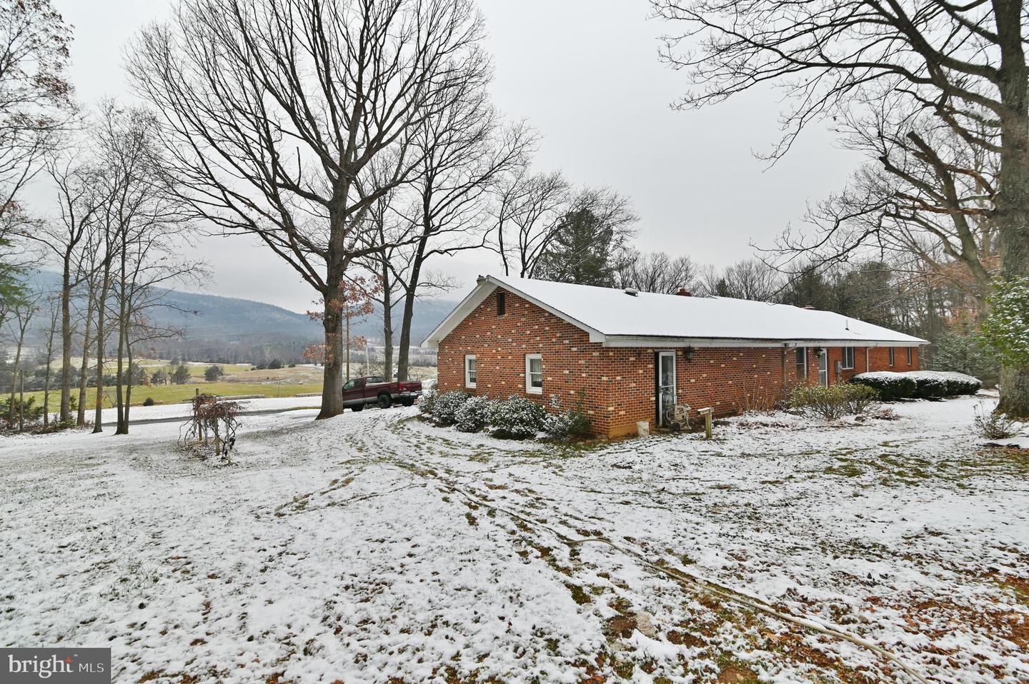 2148 ALONZAVILLE RD, WOODSTOCK, Virginia 22664, 4 Bedrooms Bedrooms, ,2 BathroomsBathrooms,Residential,For sale,2148 ALONZAVILLE RD,VASH2013164 MLS # VASH2013164 2148 ALONZAVILLE RD, WOODSTOCK, Virginia 22664, 4 Bedrooms Bedrooms, ,2 BathroomsBathrooms,Residential,For sale,2148 ALONZAVILLE RD,VASH2013164 MLS # VASH2013164