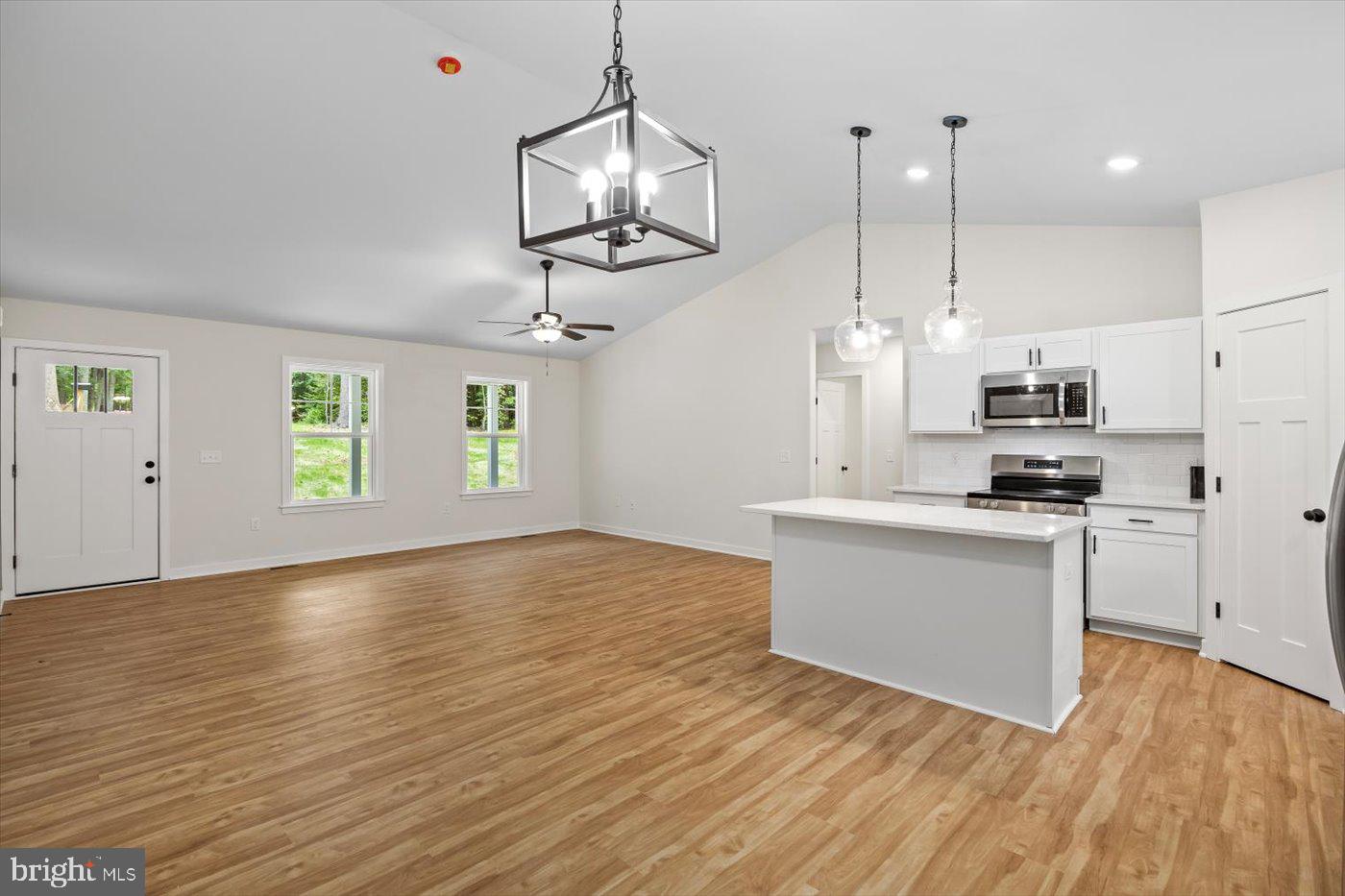 8339 KENNEDY DR, KING GEORGE, Virginia 22485, 3 Bedrooms Bedrooms, 10 Rooms Rooms,2 BathroomsBathrooms,Residential,For sale,8339 KENNEDY DR,VAKG2007360 MLS # VAKG2007360 8339 KENNEDY DR, KING GEORGE, Virginia 22485, 3 Bedrooms Bedrooms, 10 Rooms Rooms,2 BathroomsBathrooms,Residential,For sale,8339 KENNEDY DR,VAKG2007360 MLS # VAKG2007360