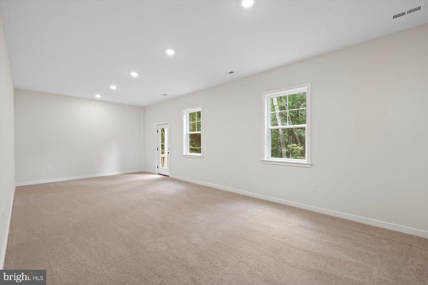 8339 KENNEDY DR, KING GEORGE, Virginia 22485, 3 Bedrooms Bedrooms, 10 Rooms Rooms,2 BathroomsBathrooms,Residential,For sale,8339 KENNEDY DR,VAKG2007360 MLS # VAKG2007360 8339 KENNEDY DR, KING GEORGE, Virginia 22485, 3 Bedrooms Bedrooms, 10 Rooms Rooms,2 BathroomsBathrooms,Residential,For sale,8339 KENNEDY DR,VAKG2007360 MLS # VAKG2007360