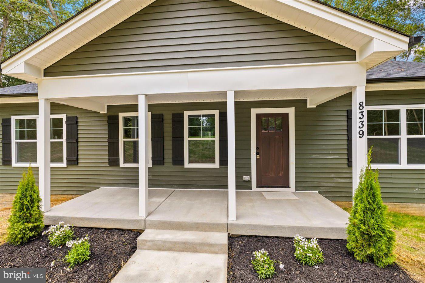8339 KENNEDY DR, KING GEORGE, Virginia 22485, 3 Bedrooms Bedrooms, 10 Rooms Rooms,2 BathroomsBathrooms,Residential,For sale,8339 KENNEDY DR,VAKG2007360 MLS # VAKG2007360 8339 KENNEDY DR, KING GEORGE, Virginia 22485, 3 Bedrooms Bedrooms, 10 Rooms Rooms,2 BathroomsBathrooms,Residential,For sale,8339 KENNEDY DR,VAKG2007360 MLS # VAKG2007360