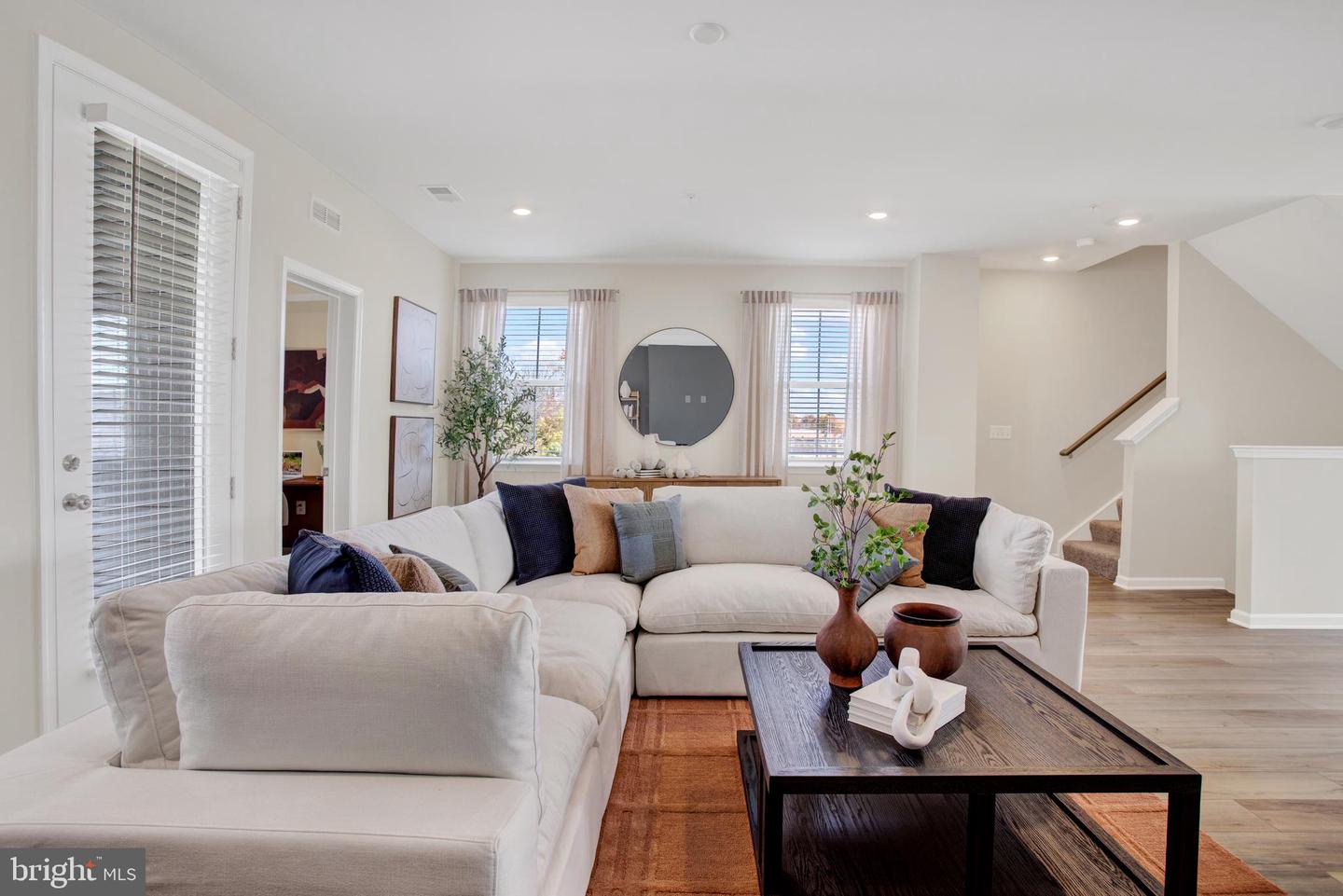 1006 SWALLOWTAIL LN, MANASSAS, Virginia 20110, 3 Bedrooms Bedrooms, ,2 BathroomsBathrooms,Residential,For sale,1006 SWALLOWTAIL LN,VAMN2009788 MLS # VAMN2009788