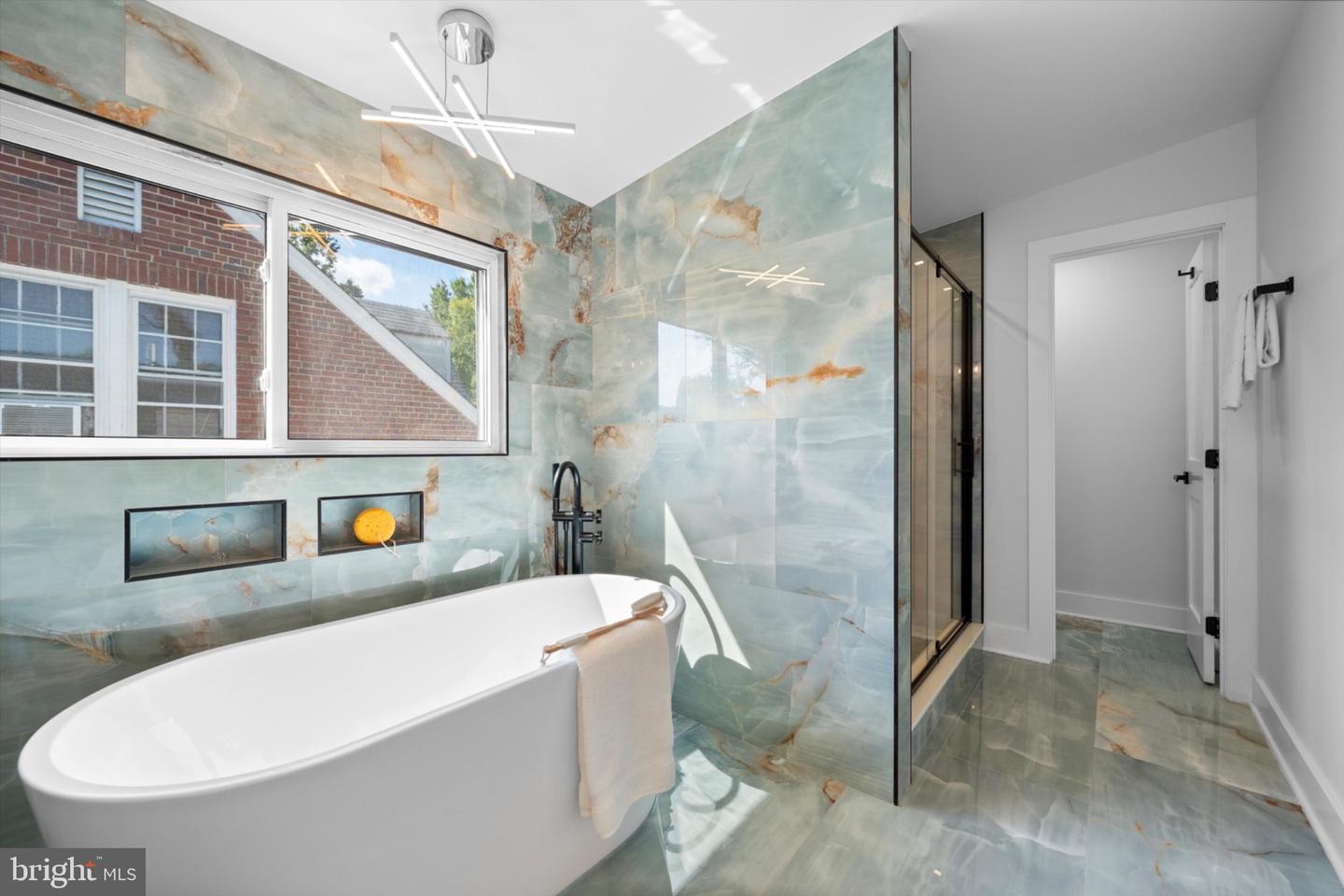 1929 RANDOLPH ST NE, WASHINGTON, District Of Columbia 20018, 5 Bedrooms Bedrooms, 9 Rooms Rooms,4 BathroomsBathrooms,Residential,For sale,1929 RANDOLPH ST NE,DCDC2234224 MLS # DCDC2234224