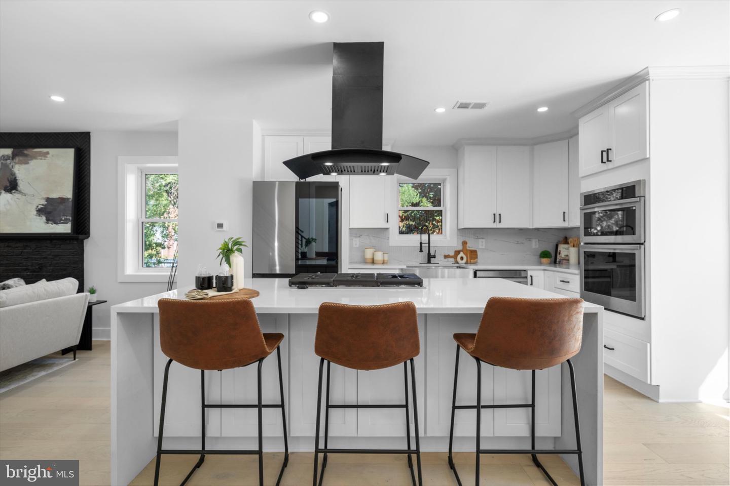 1929 RANDOLPH ST NE, WASHINGTON, District Of Columbia 20018, 5 Bedrooms Bedrooms, 9 Rooms Rooms,4 BathroomsBathrooms,Residential,For sale,1929 RANDOLPH ST NE,DCDC2234224 MLS # DCDC2234224