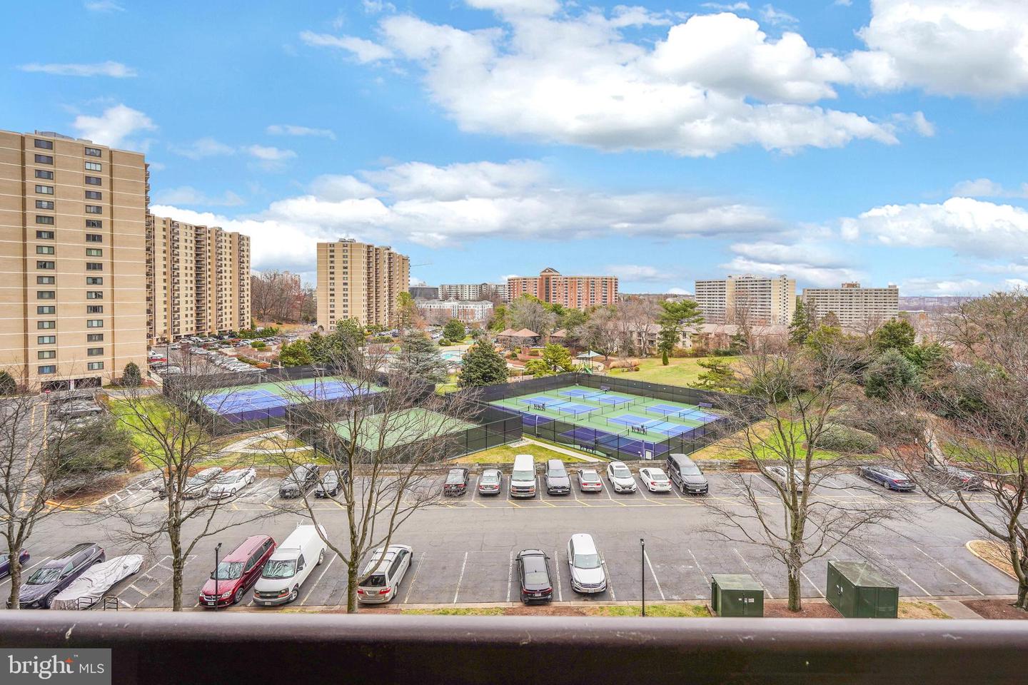 307 YOAKUM PKWY #609, ALEXANDRIA, Virginia 22304, 2 Bedrooms Bedrooms, ,2 BathroomsBathrooms,Residential,For sale,307 YOAKUM PKWY #609,VAAX2052284 MLS # VAAX2052284