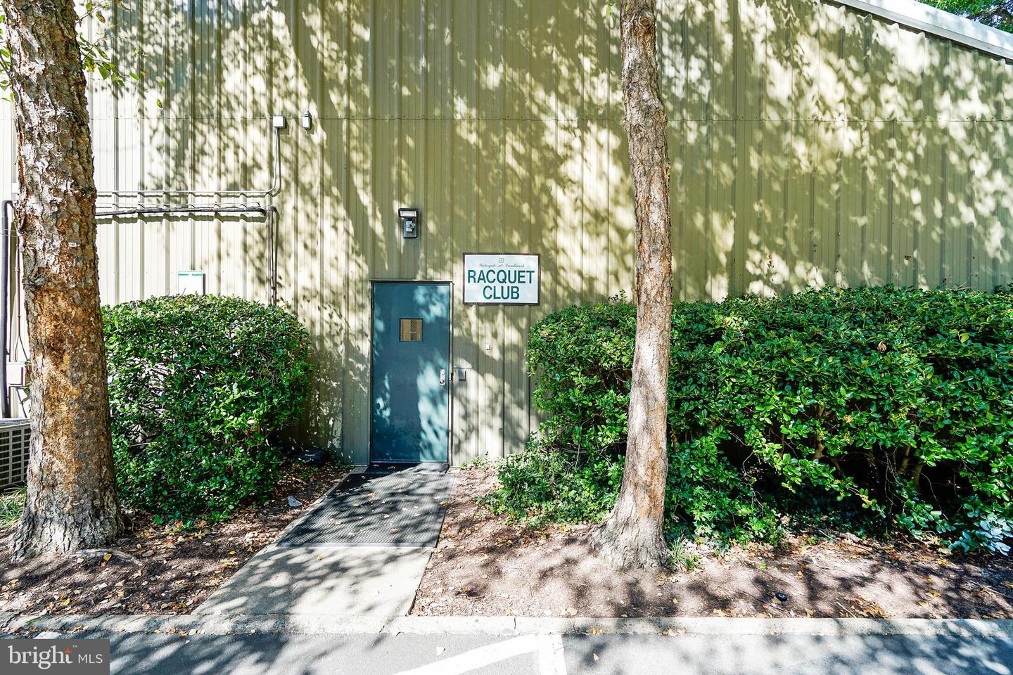 307 YOAKUM PKWY #609, ALEXANDRIA, Virginia 22304, 2 Bedrooms Bedrooms, ,2 BathroomsBathrooms,Residential,For sale,307 YOAKUM PKWY #609,VAAX2052284 MLS # VAAX2052284