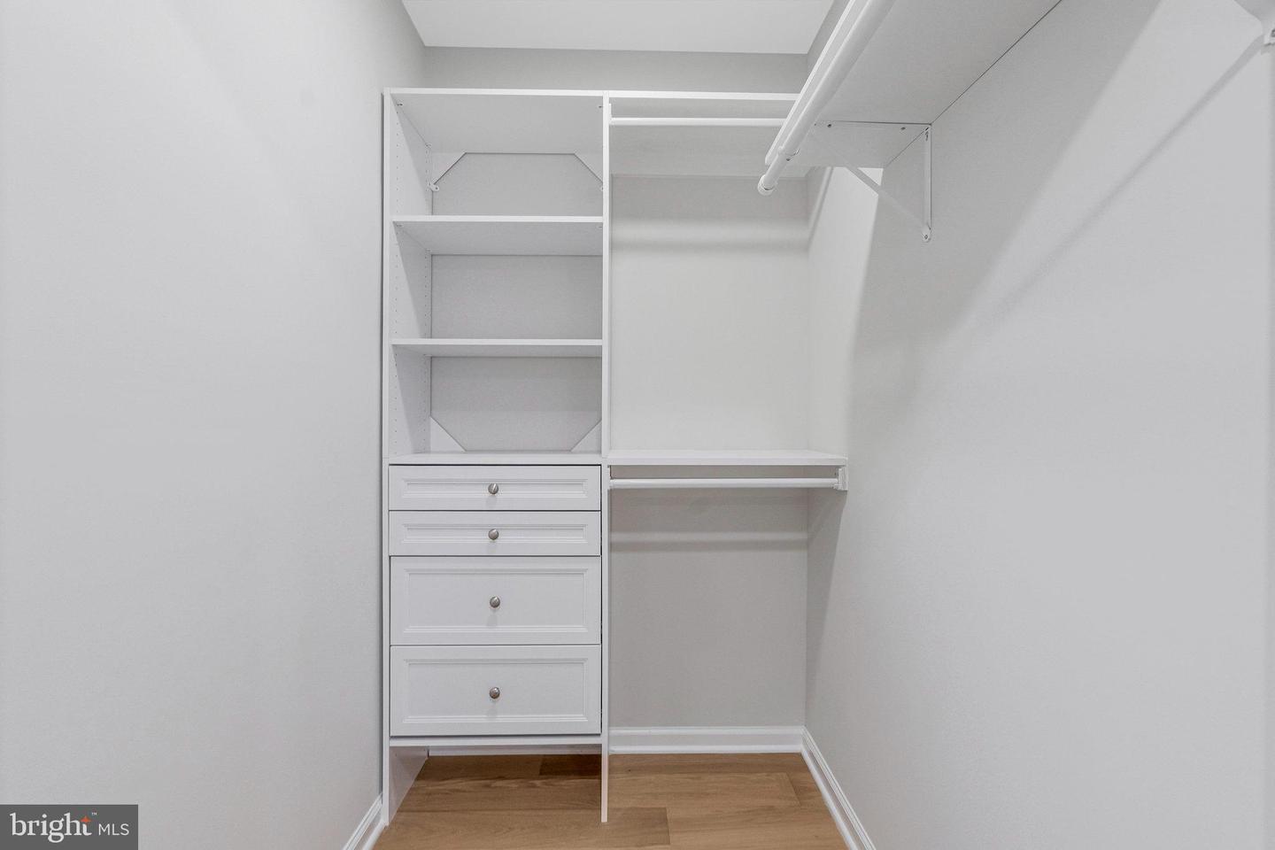 1828 SAINT ROMAN DR, VIENNA, Virginia 22182, 4 Bedrooms Bedrooms, ,3 BathroomsBathrooms,Residential,For sale,1828 SAINT ROMAN DR,VAFX2281742 MLS # VAFX2281742 1828 SAINT ROMAN DR, VIENNA, Virginia 22182, 4 Bedrooms Bedrooms, ,3 BathroomsBathrooms,Residential,For sale,1828 SAINT ROMAN DR,VAFX2281742 MLS # VAFX2281742