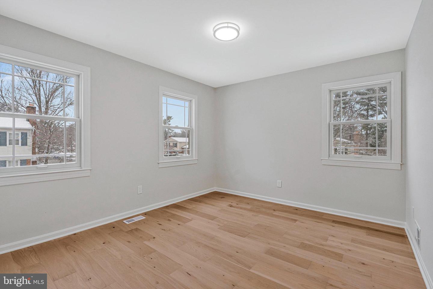 1828 SAINT ROMAN DR, VIENNA, Virginia 22182, 4 Bedrooms Bedrooms, ,3 BathroomsBathrooms,Residential,For sale,1828 SAINT ROMAN DR,VAFX2281742 MLS # VAFX2281742 1828 SAINT ROMAN DR, VIENNA, Virginia 22182, 4 Bedrooms Bedrooms, ,3 BathroomsBathrooms,Residential,For sale,1828 SAINT ROMAN DR,VAFX2281742 MLS # VAFX2281742