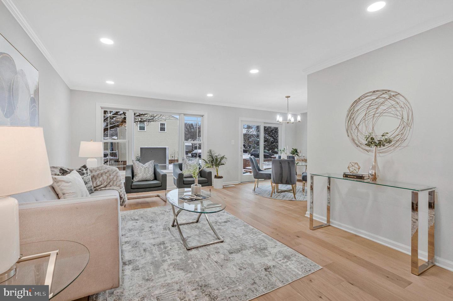 1828 SAINT ROMAN DR, VIENNA, Virginia 22182, 4 Bedrooms Bedrooms, ,3 BathroomsBathrooms,Residential,For sale,1828 SAINT ROMAN DR,VAFX2281742 MLS # VAFX2281742 1828 SAINT ROMAN DR, VIENNA, Virginia 22182, 4 Bedrooms Bedrooms, ,3 BathroomsBathrooms,Residential,For sale,1828 SAINT ROMAN DR,VAFX2281742 MLS # VAFX2281742