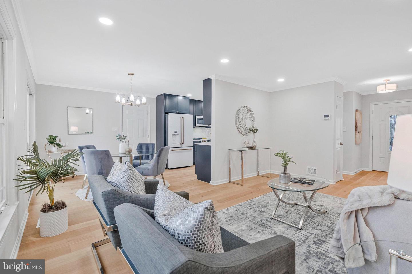 1828 SAINT ROMAN DR, VIENNA, Virginia 22182, 4 Bedrooms Bedrooms, ,3 BathroomsBathrooms,Residential,For sale,1828 SAINT ROMAN DR,VAFX2281742 MLS # VAFX2281742 1828 SAINT ROMAN DR, VIENNA, Virginia 22182, 4 Bedrooms Bedrooms, ,3 BathroomsBathrooms,Residential,For sale,1828 SAINT ROMAN DR,VAFX2281742 MLS # VAFX2281742