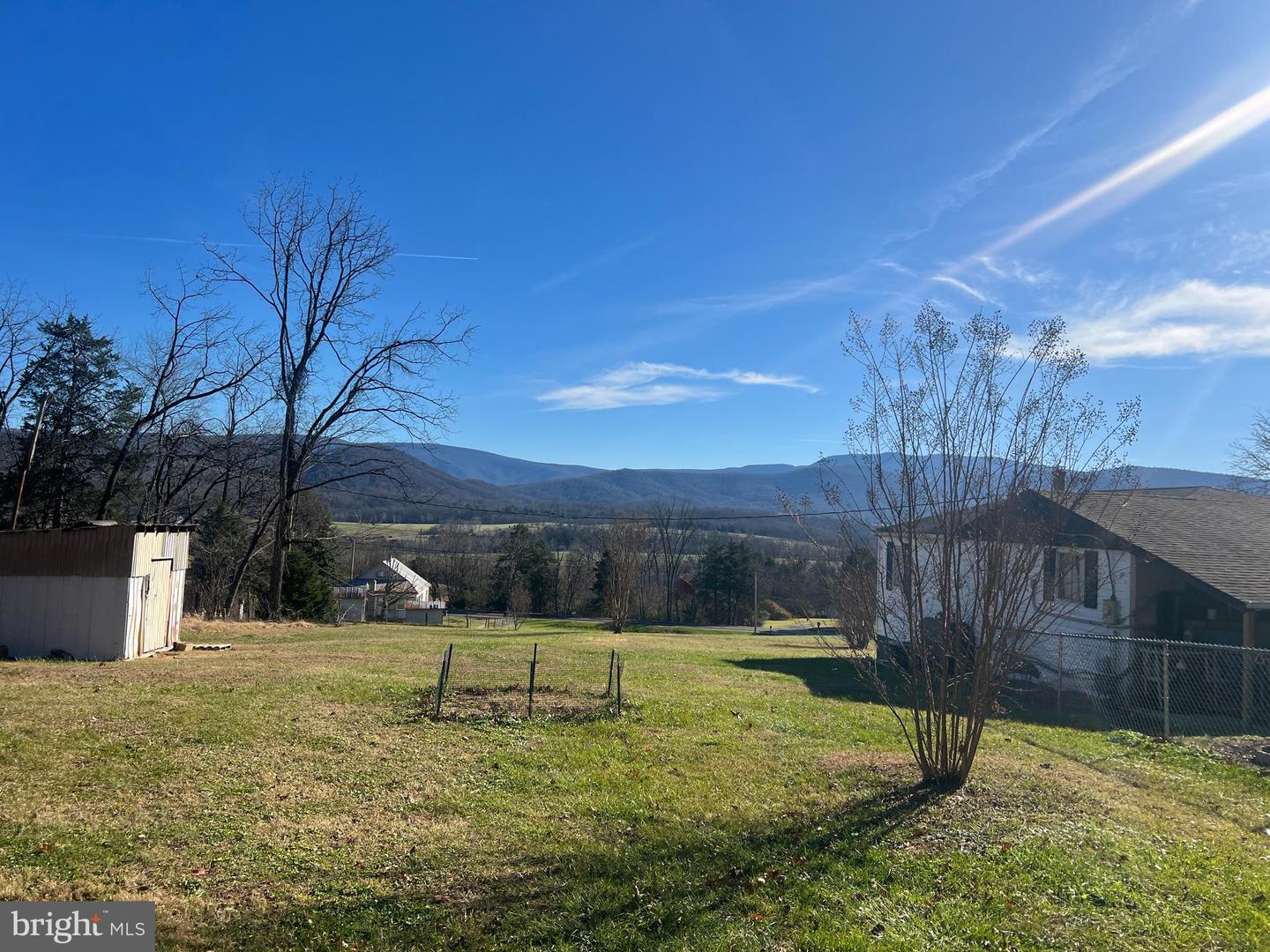 4493 STONEWALL JACKSON HWY, BENTONVILLE, Virginia 22610, 3 Bedrooms Bedrooms, ,1 BathroomBathrooms,Residential,For sale,4493 STONEWALL JACKSON HWY,VAWR2012928 MLS # VAWR2012928