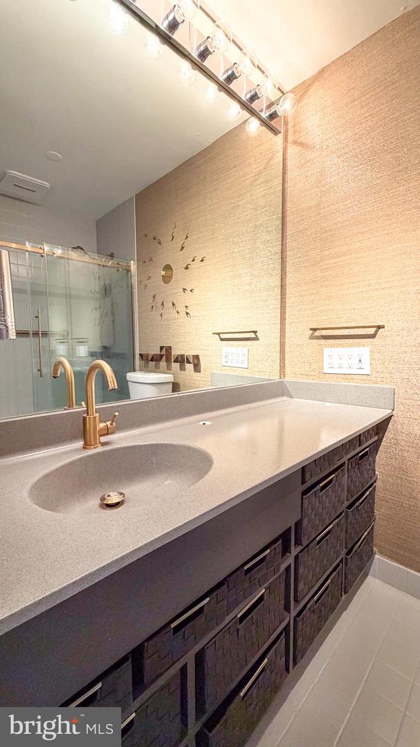 1530 KEY BLVD #1321, ARLINGTON, Virginia 22209, 2 Bedrooms Bedrooms, ,2 BathroomsBathrooms,Residential,For sale,1530 KEY BLVD #1321,VAAR2066680 MLS # VAAR2066680 1530 KEY BLVD #1321, ARLINGTON, Virginia 22209, 2 Bedrooms Bedrooms, ,2 BathroomsBathrooms,Residential,For sale,1530 KEY BLVD #1321,VAAR2066680 MLS # VAAR2066680