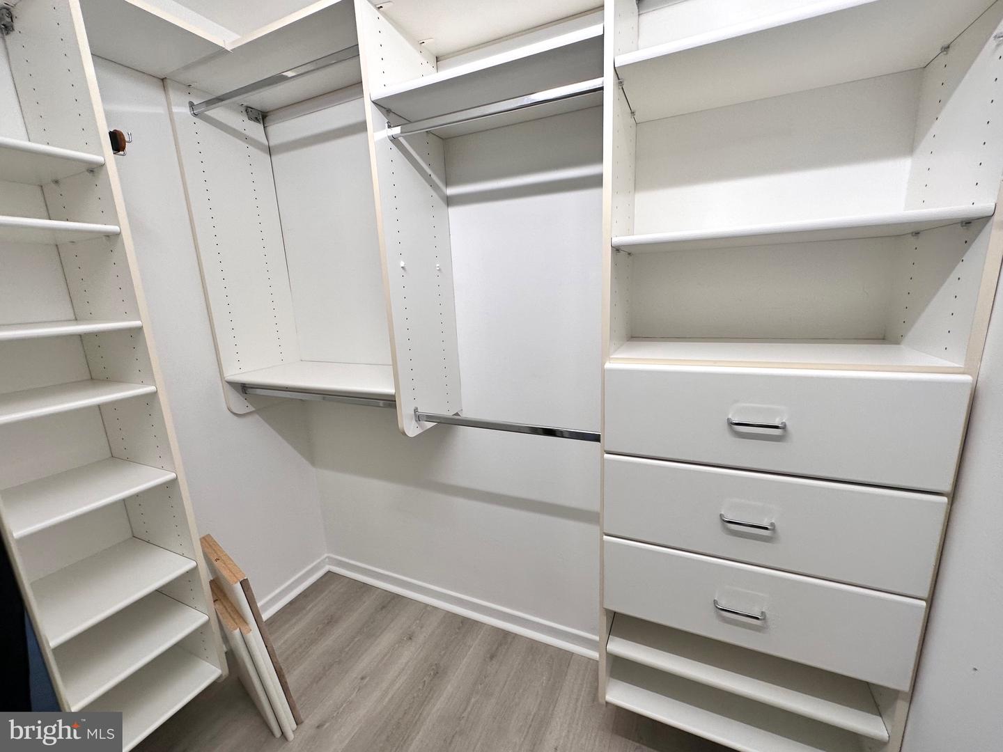 1530 KEY BLVD #1321, ARLINGTON, Virginia 22209, 2 Bedrooms Bedrooms, ,2 BathroomsBathrooms,Residential,For sale,1530 KEY BLVD #1321,VAAR2066680 MLS # VAAR2066680 1530 KEY BLVD #1321, ARLINGTON, Virginia 22209, 2 Bedrooms Bedrooms, ,2 BathroomsBathrooms,Residential,For sale,1530 KEY BLVD #1321,VAAR2066680 MLS # VAAR2066680