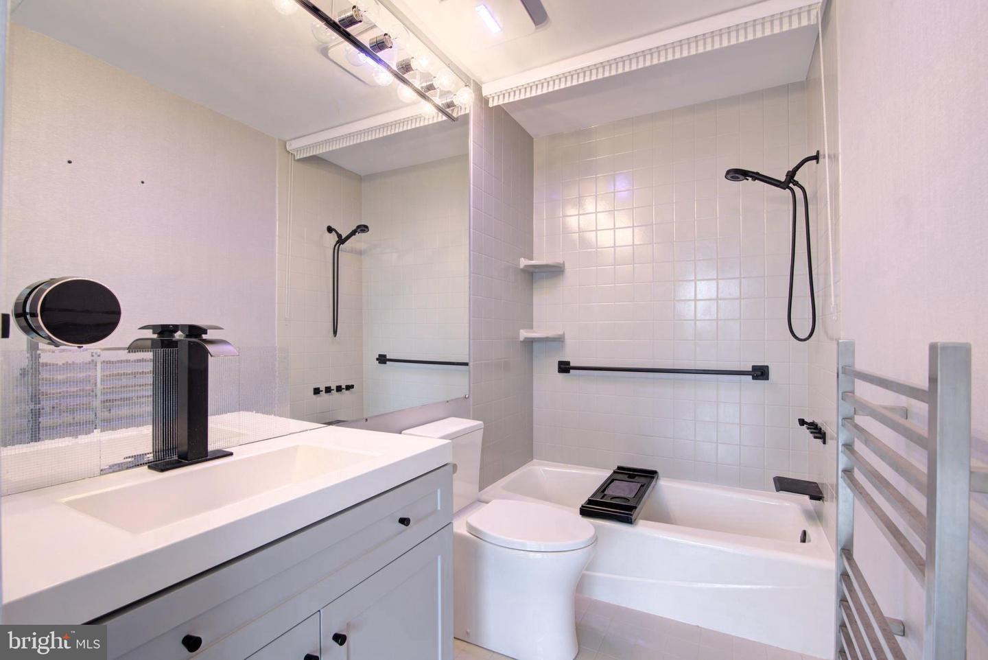 1530 KEY BLVD #1321, ARLINGTON, Virginia 22209, 2 Bedrooms Bedrooms, ,2 BathroomsBathrooms,Residential,For sale,1530 KEY BLVD #1321,VAAR2066680 MLS # VAAR2066680 1530 KEY BLVD #1321, ARLINGTON, Virginia 22209, 2 Bedrooms Bedrooms, ,2 BathroomsBathrooms,Residential,For sale,1530 KEY BLVD #1321,VAAR2066680 MLS # VAAR2066680