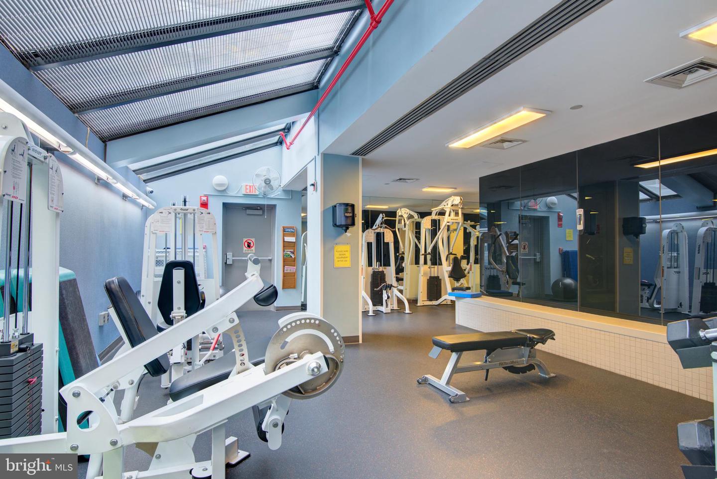 1530 KEY BLVD #1321, ARLINGTON, Virginia 22209, 2 Bedrooms Bedrooms, ,2 BathroomsBathrooms,Residential,For sale,1530 KEY BLVD #1321,VAAR2066680 MLS # VAAR2066680 1530 KEY BLVD #1321, ARLINGTON, Virginia 22209, 2 Bedrooms Bedrooms, ,2 BathroomsBathrooms,Residential,For sale,1530 KEY BLVD #1321,VAAR2066680 MLS # VAAR2066680