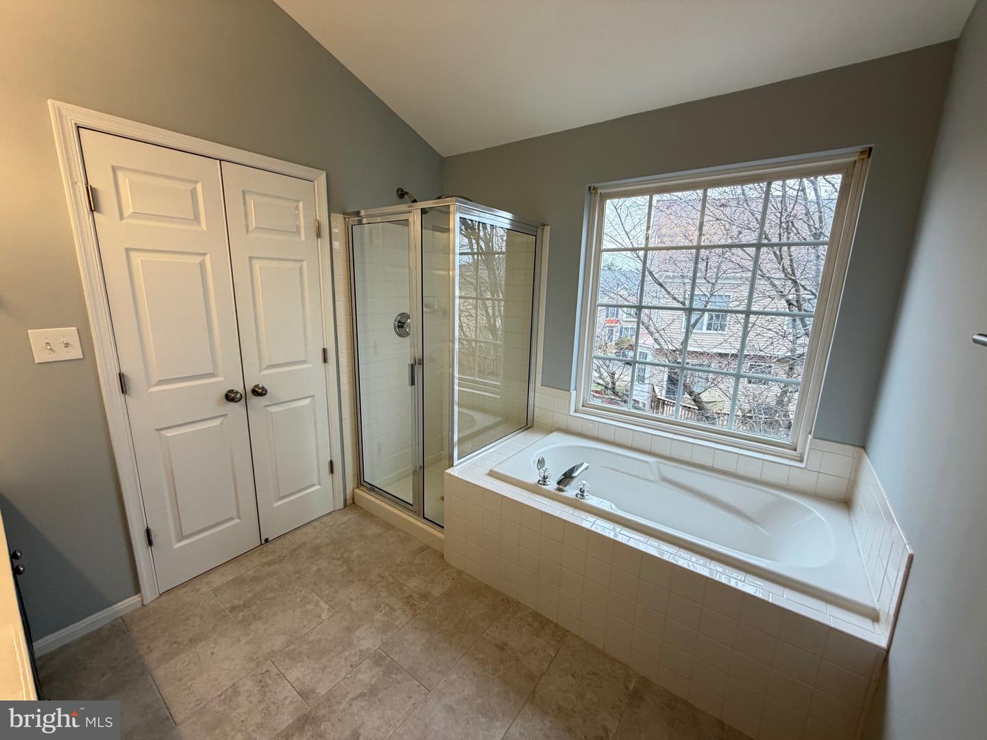 9053 TWO BAYS RD, LORTON, Virginia 22079, 4 Bedrooms Bedrooms, ,3 BathroomsBathrooms,Residential,For sale,9053 TWO BAYS RD,VAFX2281898 MLS # VAFX2281898