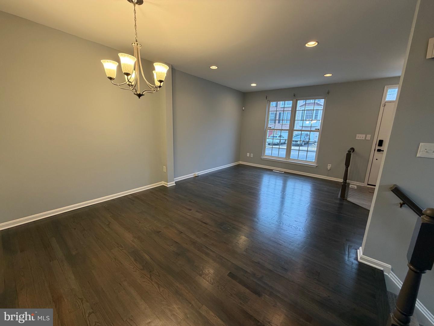 9053 TWO BAYS RD, LORTON, Virginia 22079, 4 Bedrooms Bedrooms, ,3 BathroomsBathrooms,Residential,For sale,9053 TWO BAYS RD,VAFX2281898 MLS # VAFX2281898