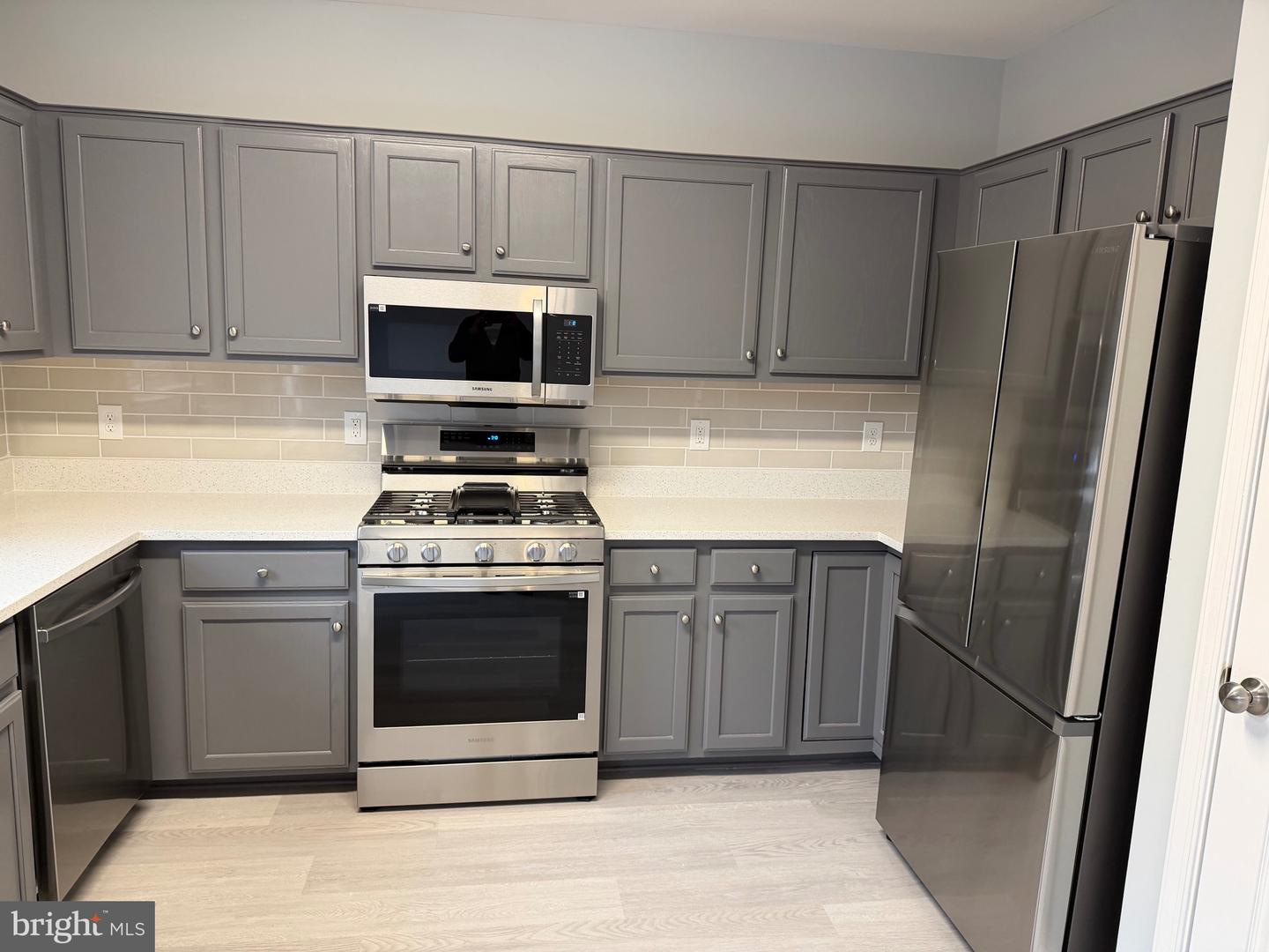 9053 TWO BAYS RD, LORTON, Virginia 22079, 4 Bedrooms Bedrooms, ,3 BathroomsBathrooms,Residential,For sale,9053 TWO BAYS RD,VAFX2281898 MLS # VAFX2281898