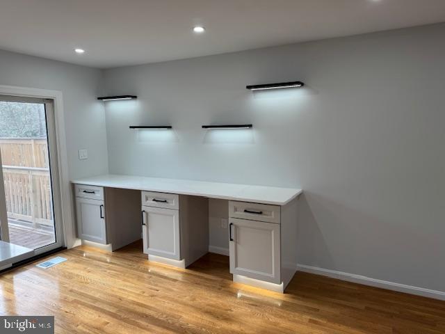 5623 GLENWOOD MEWS DR, ALEXANDRIA, Virginia 22315, 3 Bedrooms Bedrooms, ,2 BathroomsBathrooms,Residential,For sale,5623 GLENWOOD MEWS DR,VAFX2281950 MLS # VAFX2281950