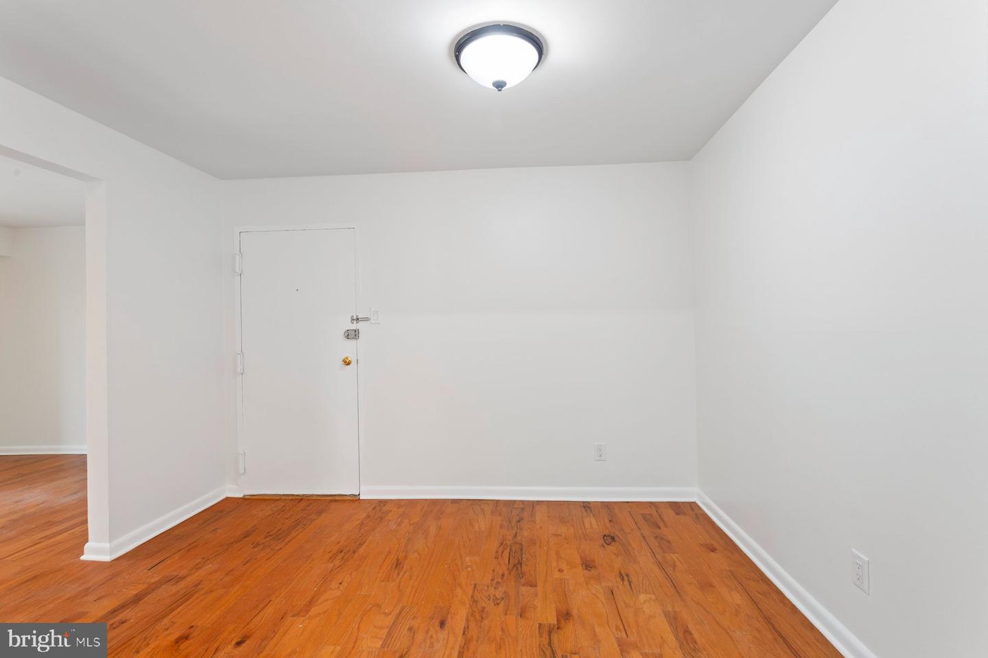 11611 VANTAGE HILL RD #1A, RESTON, Virginia 20190, 1 Bedroom Bedrooms, ,1 BathroomBathrooms,Residential,For sale,11611 VANTAGE HILL RD #1A,VAFX2281970 MLS # VAFX2281970 11611 VANTAGE HILL RD #1A, RESTON, Virginia 20190, 1 Bedroom Bedrooms, ,1 BathroomBathrooms,Residential,For sale,11611 VANTAGE HILL RD #1A,VAFX2281970 MLS # VAFX2281970