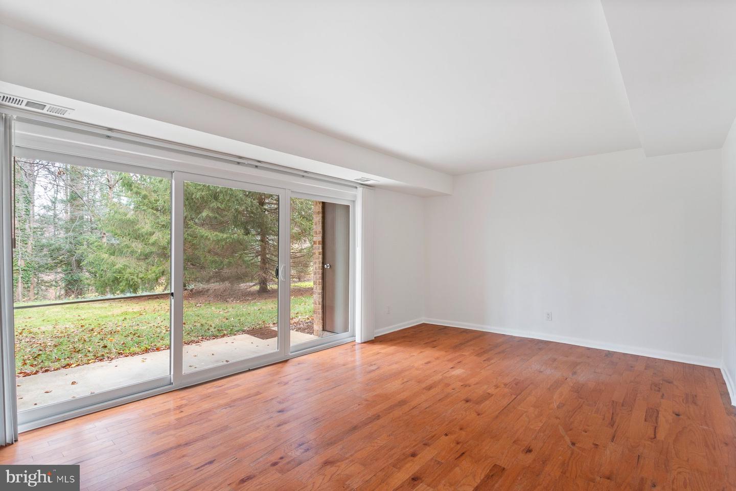 11611 VANTAGE HILL RD #1A, RESTON, Virginia 20190, 1 Bedroom Bedrooms, ,1 BathroomBathrooms,Residential,For sale,11611 VANTAGE HILL RD #1A,VAFX2281970 MLS # VAFX2281970 11611 VANTAGE HILL RD #1A, RESTON, Virginia 20190, 1 Bedroom Bedrooms, ,1 BathroomBathrooms,Residential,For sale,11611 VANTAGE HILL RD #1A,VAFX2281970 MLS # VAFX2281970