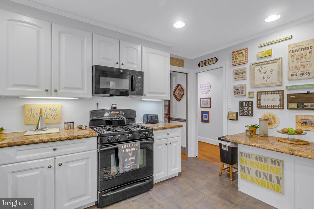 405 COURTNEY LN, CALLAO, Virginia 22435, 4 Bedrooms Bedrooms, ,4 BathroomsBathrooms,Residential,For sale,405 COURTNEY LN,VANV2001828 MLS # VANV2001828 405 COURTNEY LN, CALLAO, Virginia 22435, 4 Bedrooms Bedrooms, ,4 BathroomsBathrooms,Residential,For sale,405 COURTNEY LN,VANV2001828 MLS # VANV2001828