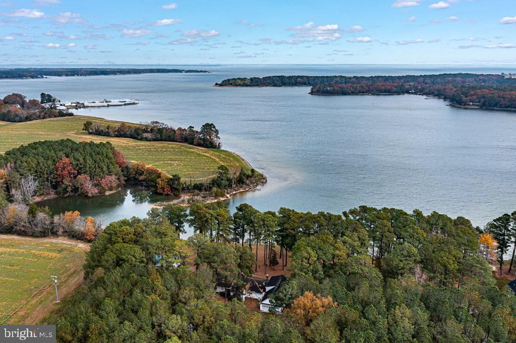 405 COURTNEY LN, CALLAO, Virginia 22435, 4 Bedrooms Bedrooms, ,4 BathroomsBathrooms,Residential,For sale,405 COURTNEY LN,VANV2001828 MLS # VANV2001828 405 COURTNEY LN, CALLAO, Virginia 22435, 4 Bedrooms Bedrooms, ,4 BathroomsBathrooms,Residential,For sale,405 COURTNEY LN,VANV2001828 MLS # VANV2001828