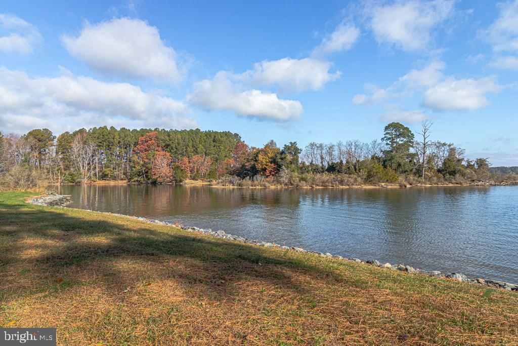 405 COURTNEY LN, CALLAO, Virginia 22435, 4 Bedrooms Bedrooms, ,4 BathroomsBathrooms,Residential,For sale,405 COURTNEY LN,VANV2001828 MLS # VANV2001828 405 COURTNEY LN, CALLAO, Virginia 22435, 4 Bedrooms Bedrooms, ,4 BathroomsBathrooms,Residential,For sale,405 COURTNEY LN,VANV2001828 MLS # VANV2001828