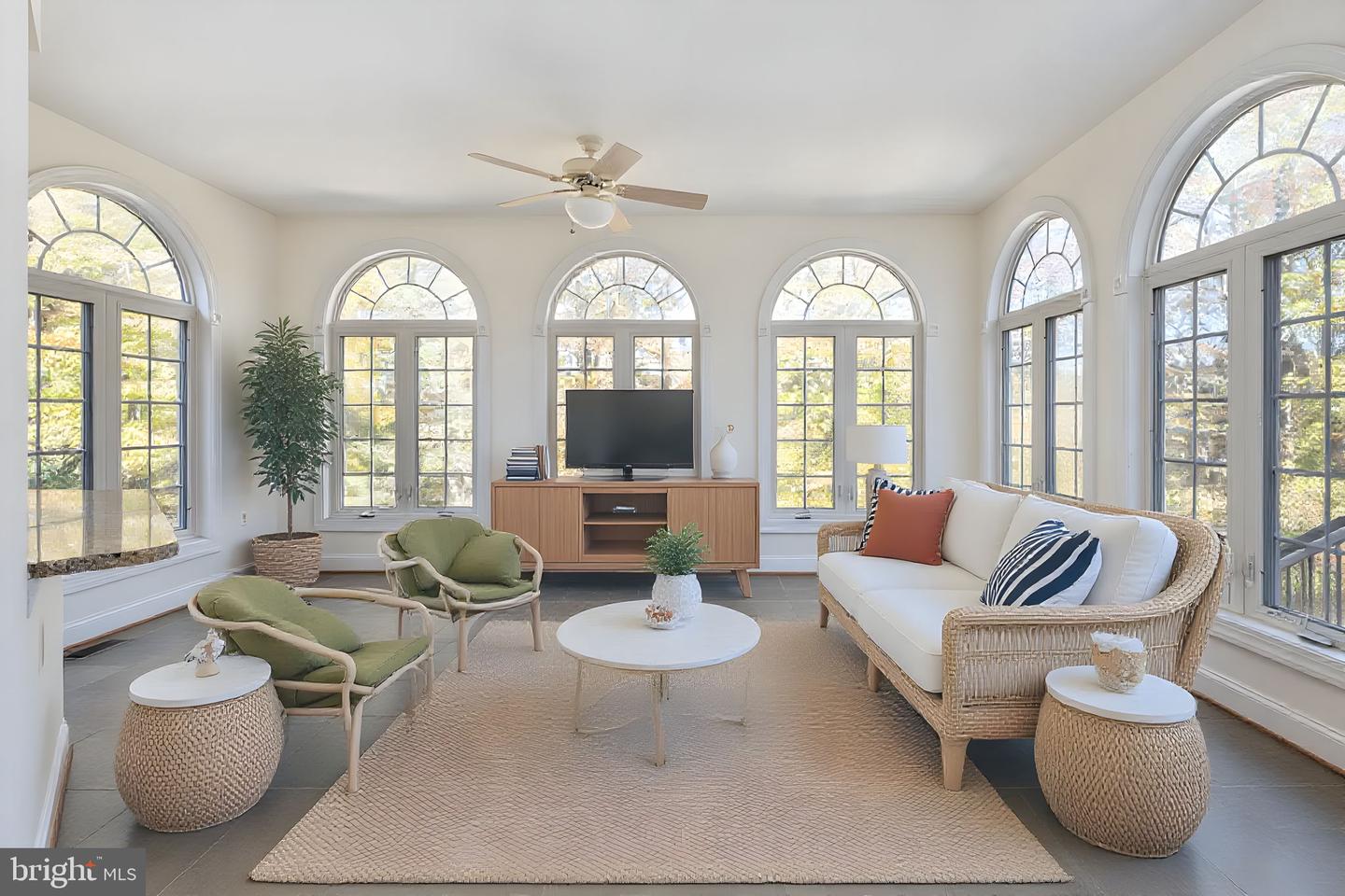 231 KIMBERWICK LN, STAFFORD, Virginia 22556, 6 Bedrooms Bedrooms, ,4 BathroomsBathrooms,Residential,For sale,231 KIMBERWICK LN,VAST2044632 MLS # VAST2044632