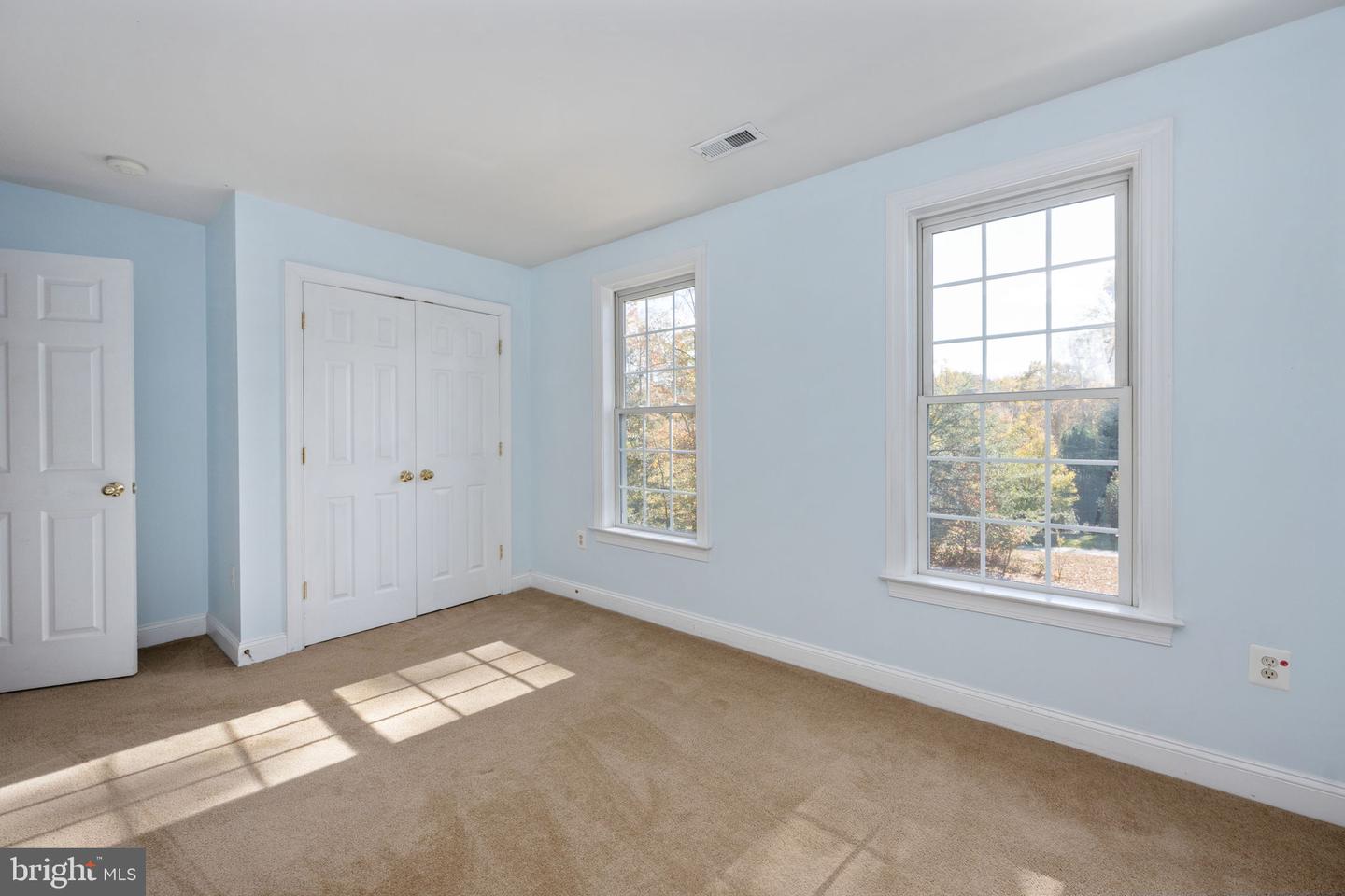 231 KIMBERWICK LN, STAFFORD, Virginia 22556, 6 Bedrooms Bedrooms, ,4 BathroomsBathrooms,Residential,For sale,231 KIMBERWICK LN,VAST2044632 MLS # VAST2044632