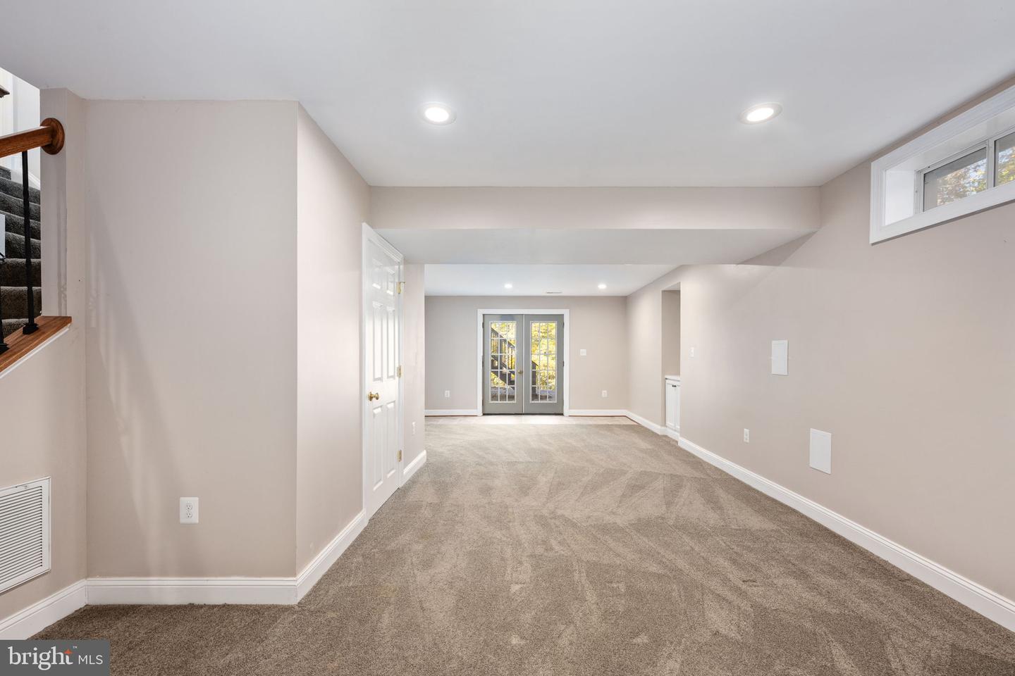 231 KIMBERWICK LN, STAFFORD, Virginia 22556, 6 Bedrooms Bedrooms, ,4 BathroomsBathrooms,Residential,For sale,231 KIMBERWICK LN,VAST2044632 MLS # VAST2044632