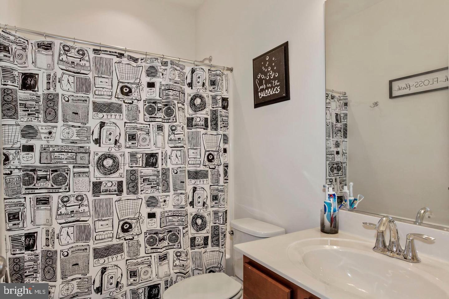 944 BASSWOOD DR, STAFFORD, Virginia 22554, 3 Bedrooms Bedrooms, ,2 BathroomsBathrooms,Residential,For sale,944 BASSWOOD DR,VAST2044634 MLS # VAST2044634 944 BASSWOOD DR, STAFFORD, Virginia 22554, 3 Bedrooms Bedrooms, ,2 BathroomsBathrooms,Residential,For sale,944 BASSWOOD DR,VAST2044634 MLS # VAST2044634